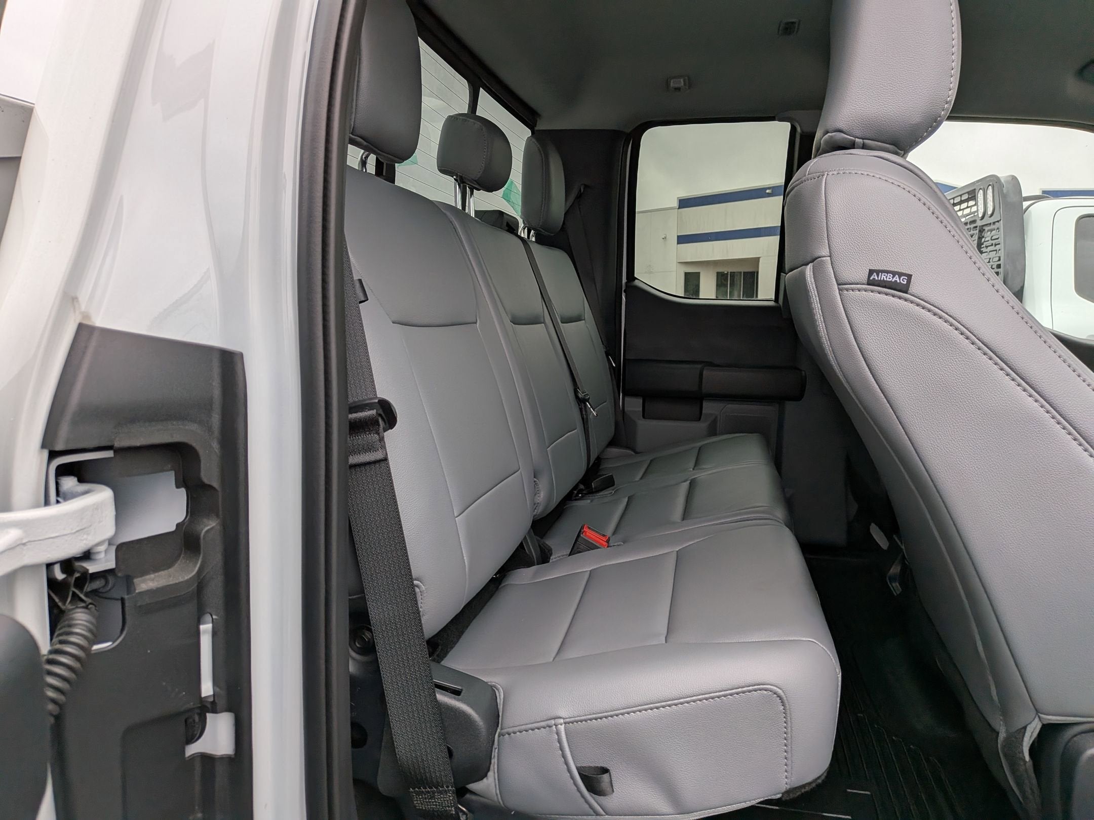 2025 Ford Super Duty F-350 SRW XL