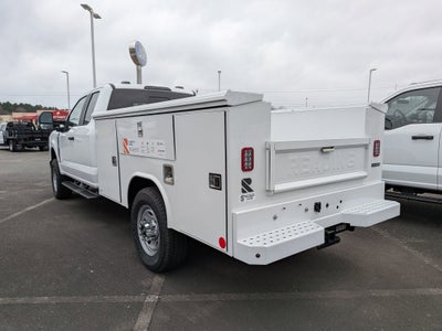 2025 Ford Super Duty F-350 SRW XL