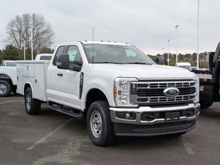 2025 Ford Super Duty F-350 SRW XL