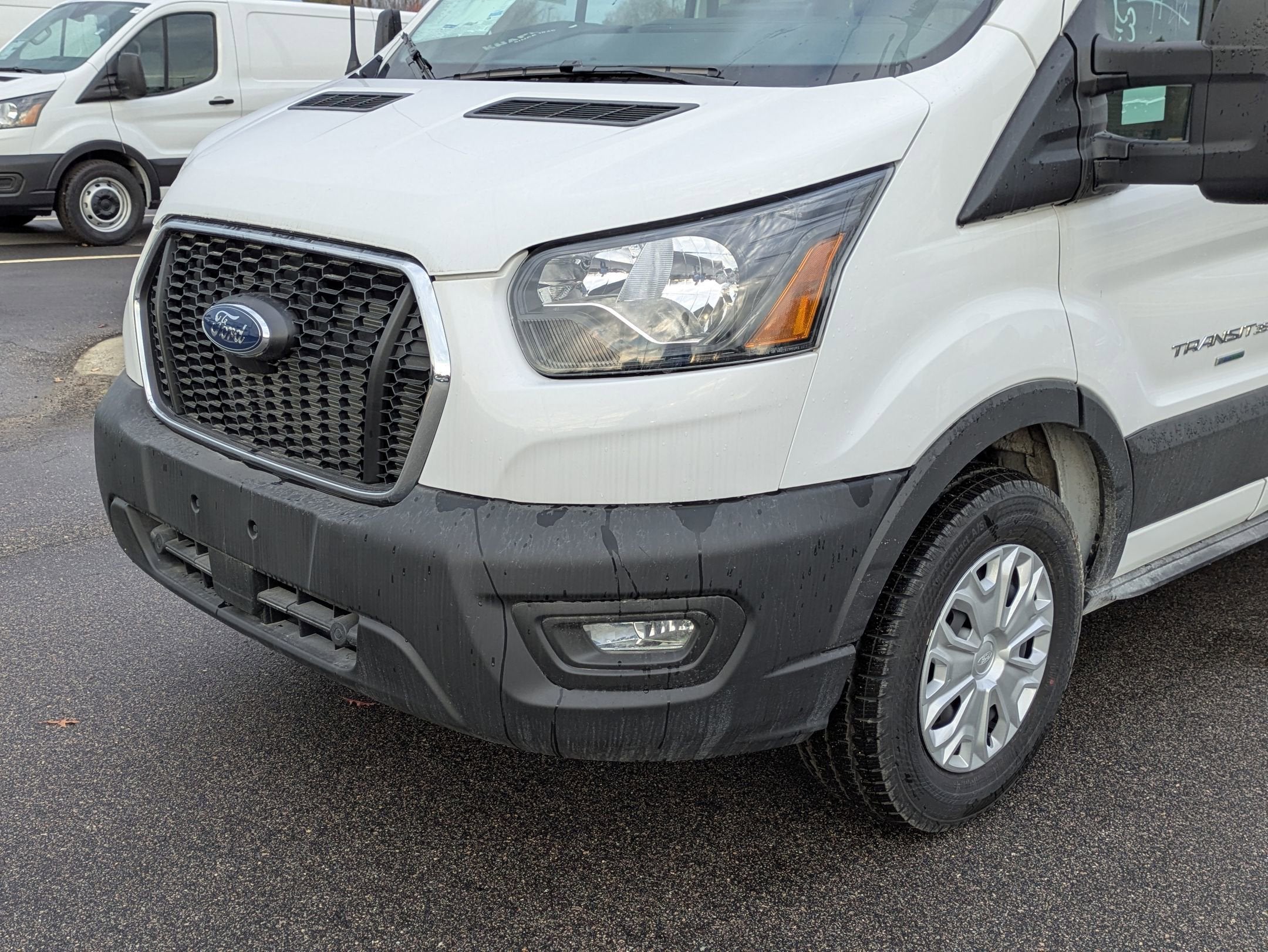 2025 Ford Transit Cutaway Base