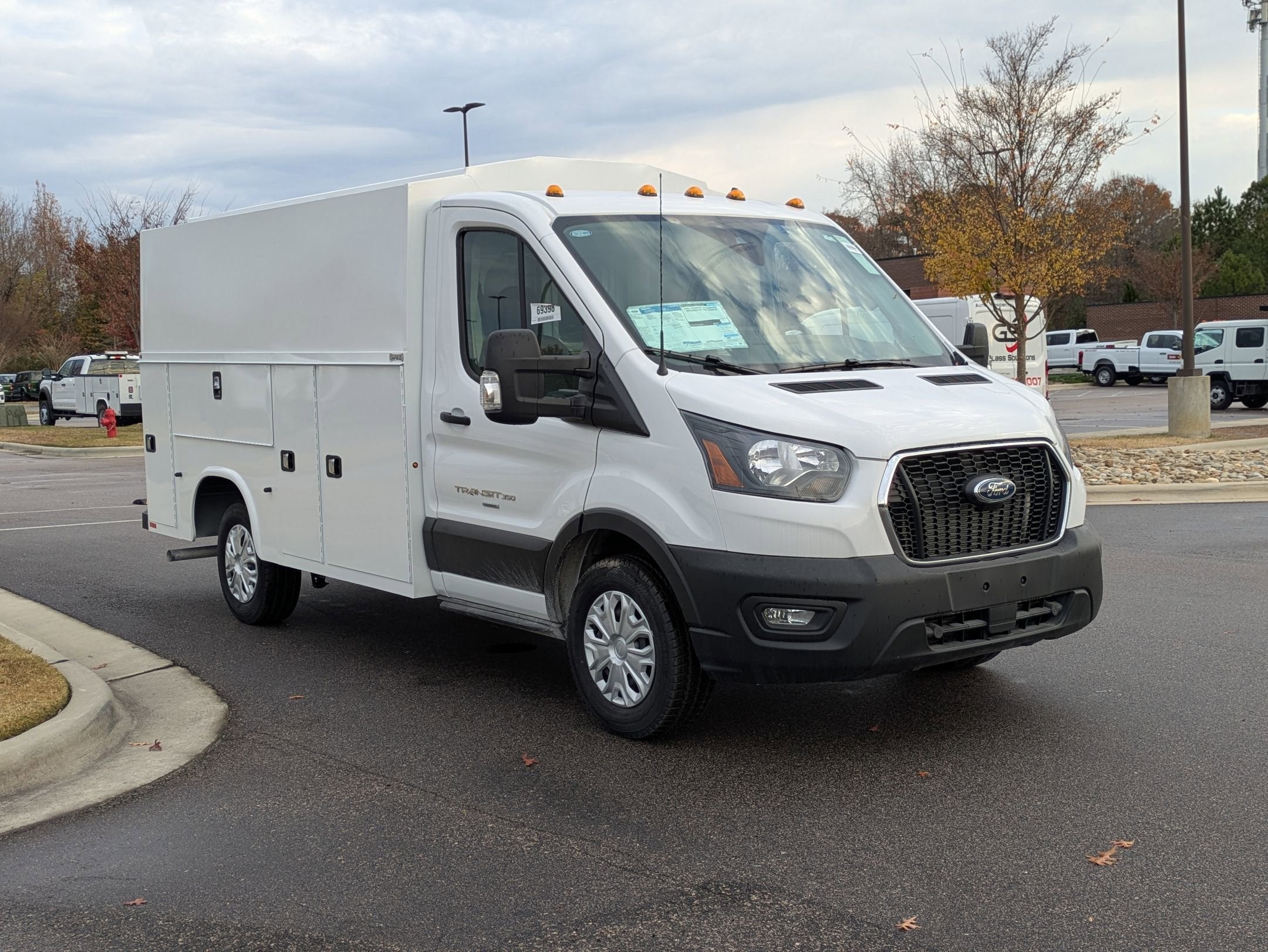 2025 Ford Transit Cutaway Base