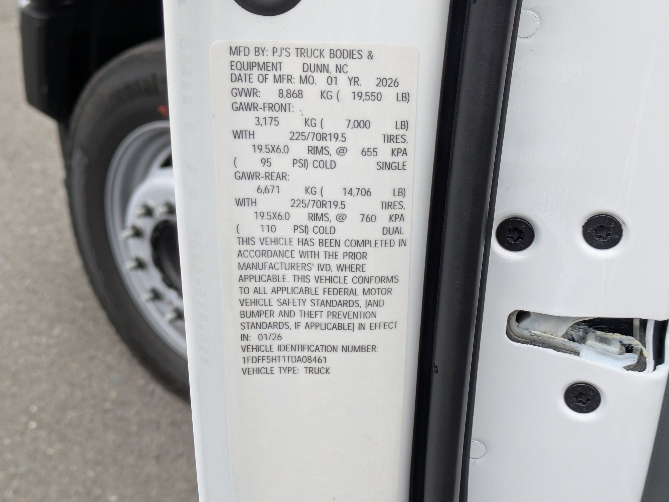 2026 Ford Super Duty F-550 DRW XL