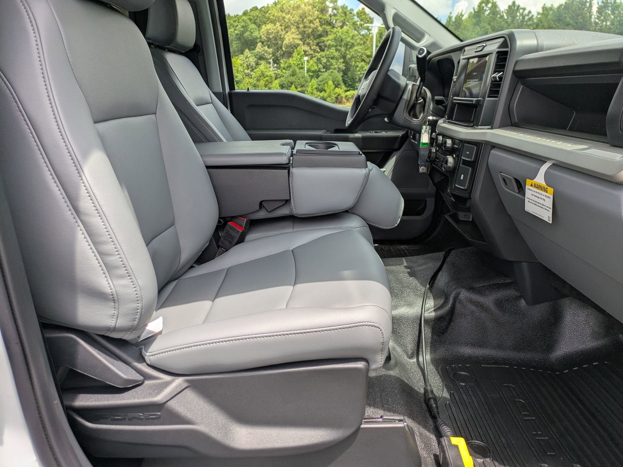 2025 Ford Super Duty F-350 DRW XL