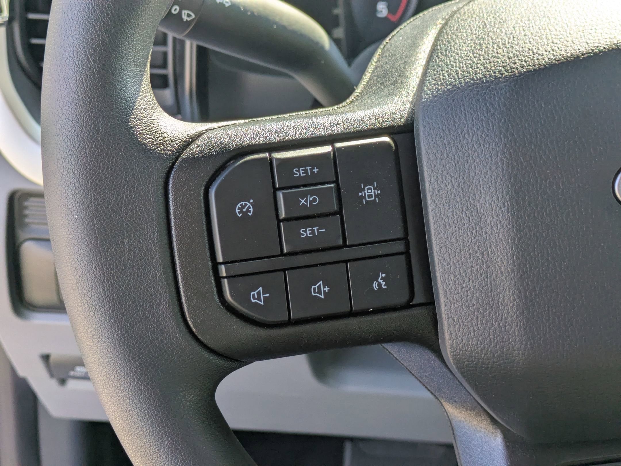 2025 Ford Super Duty F-550 DRW XL 12ft Flatbed