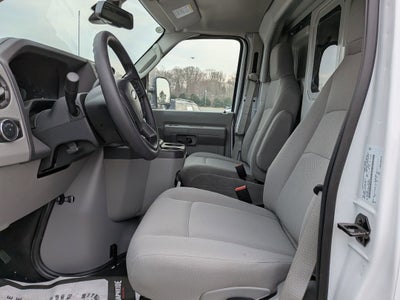 2026 Ford E-Series Cutaway Base