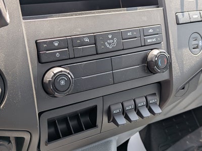 2027 Ford F-750SD Base