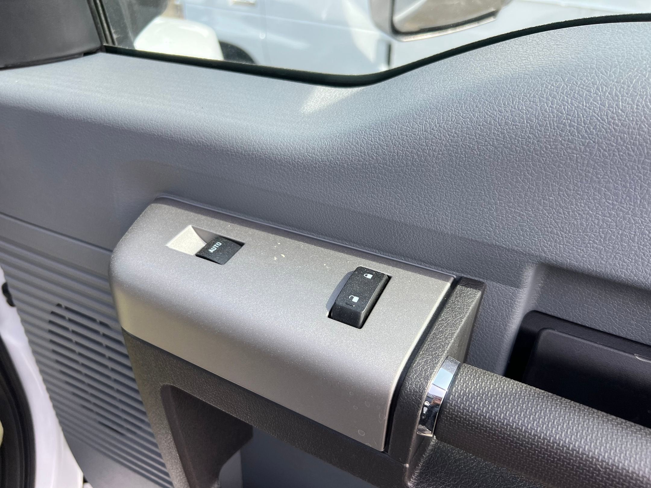 2027 Ford F-750SD Base