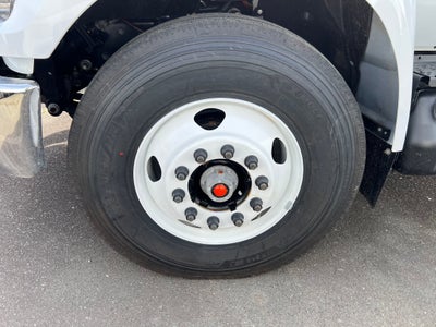 2027 Ford F-750SD Base