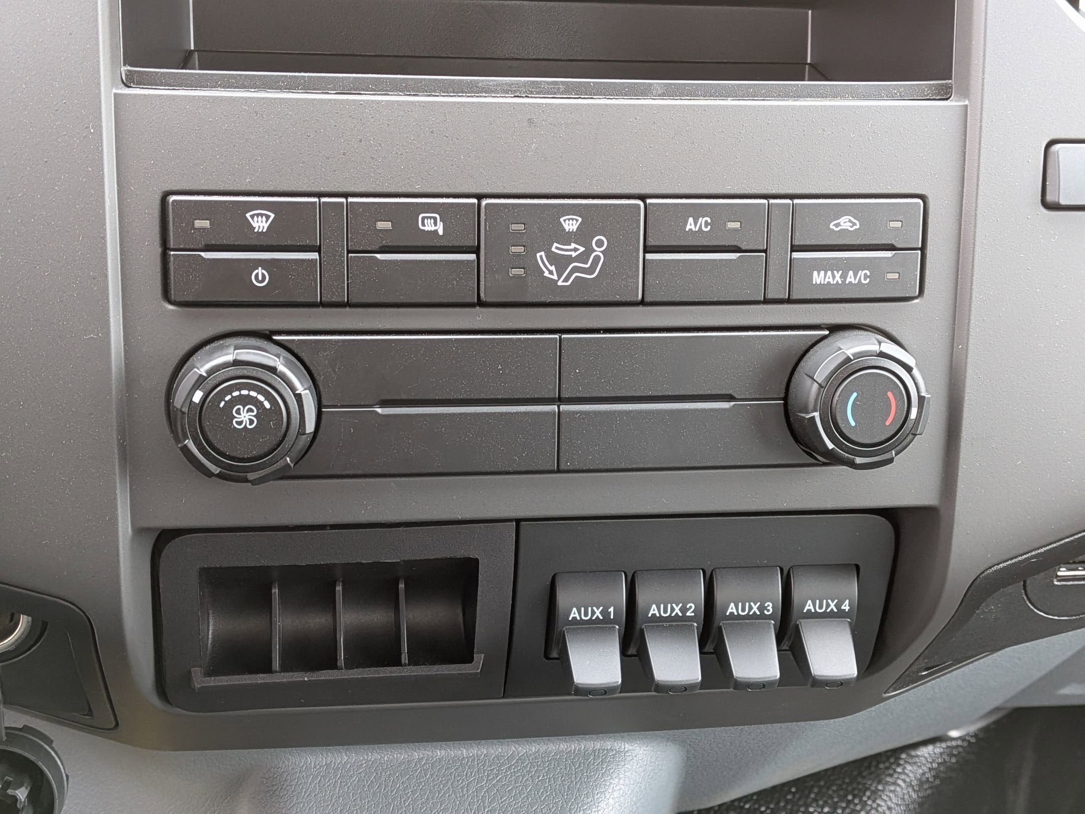 2026 Ford F-750SD Base