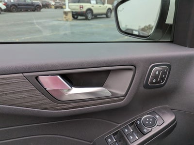 2026 Ford Escape Platinum