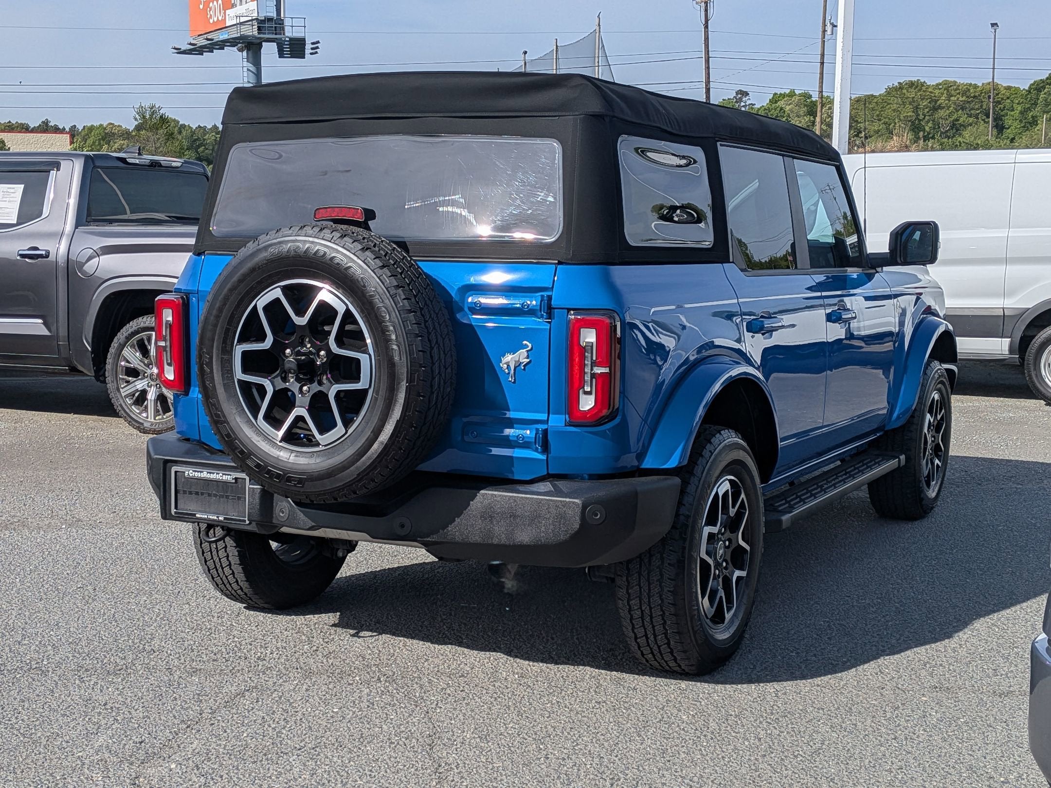 2023 Ford Bronco Outer Banks