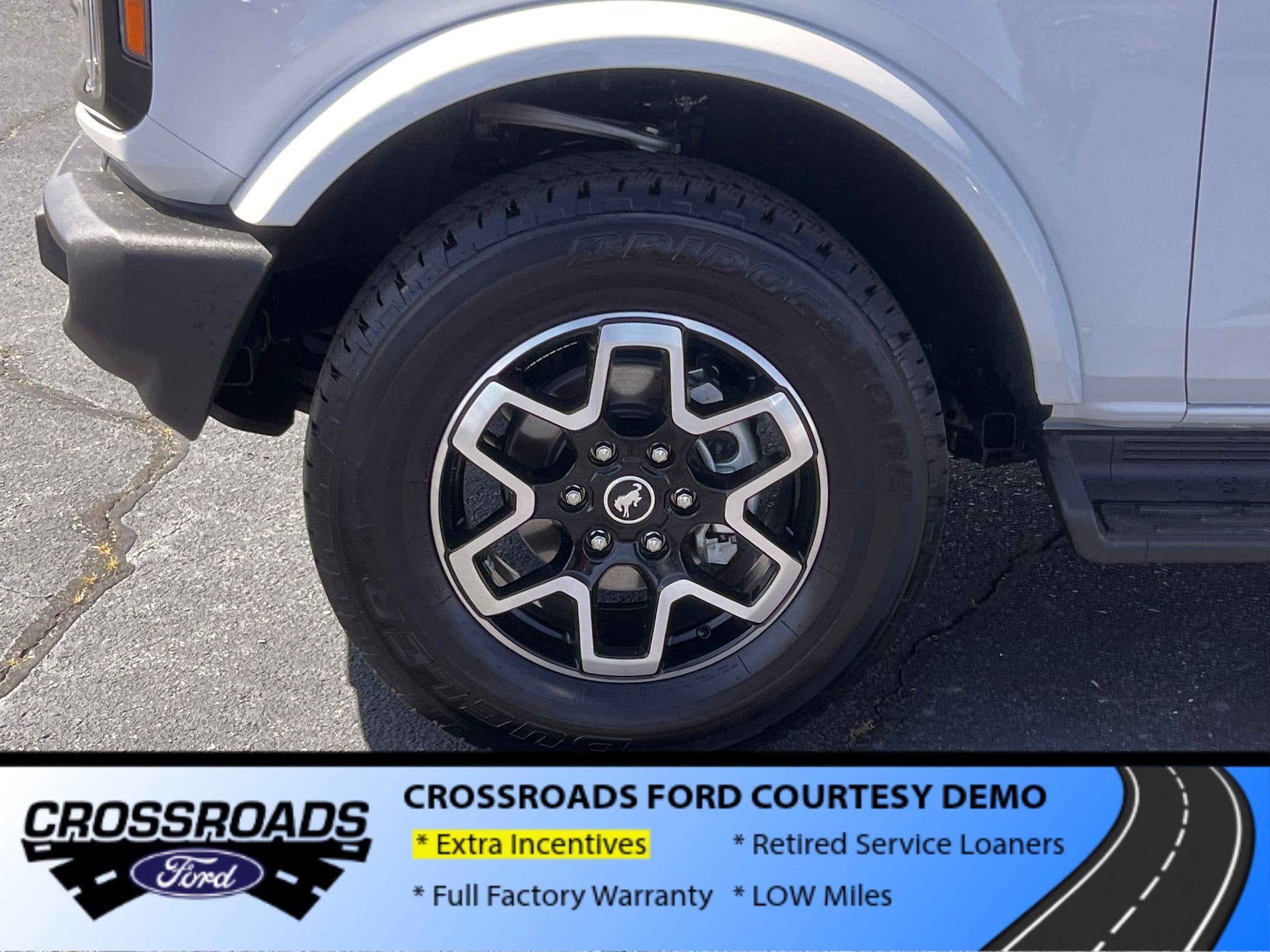 2025 Ford Bronco Outer Banks - Crossroads Courtesy Demo