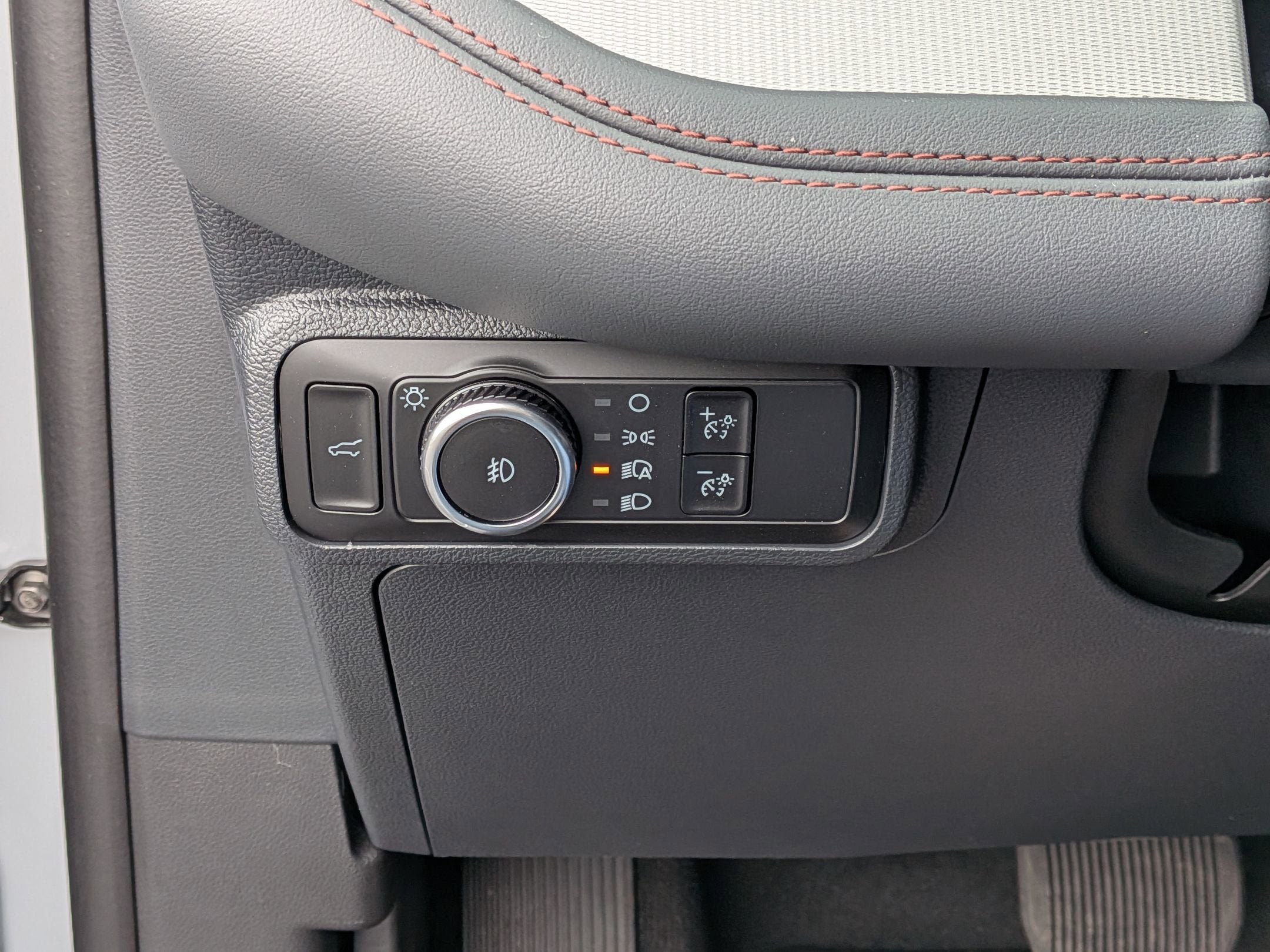 2026 Ford Explorer Active - Crossroads Courtesy Demo