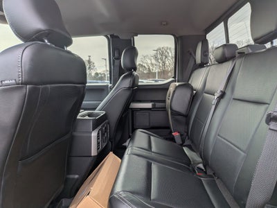 2017 Ford Super Duty F-250 SRW Lariat