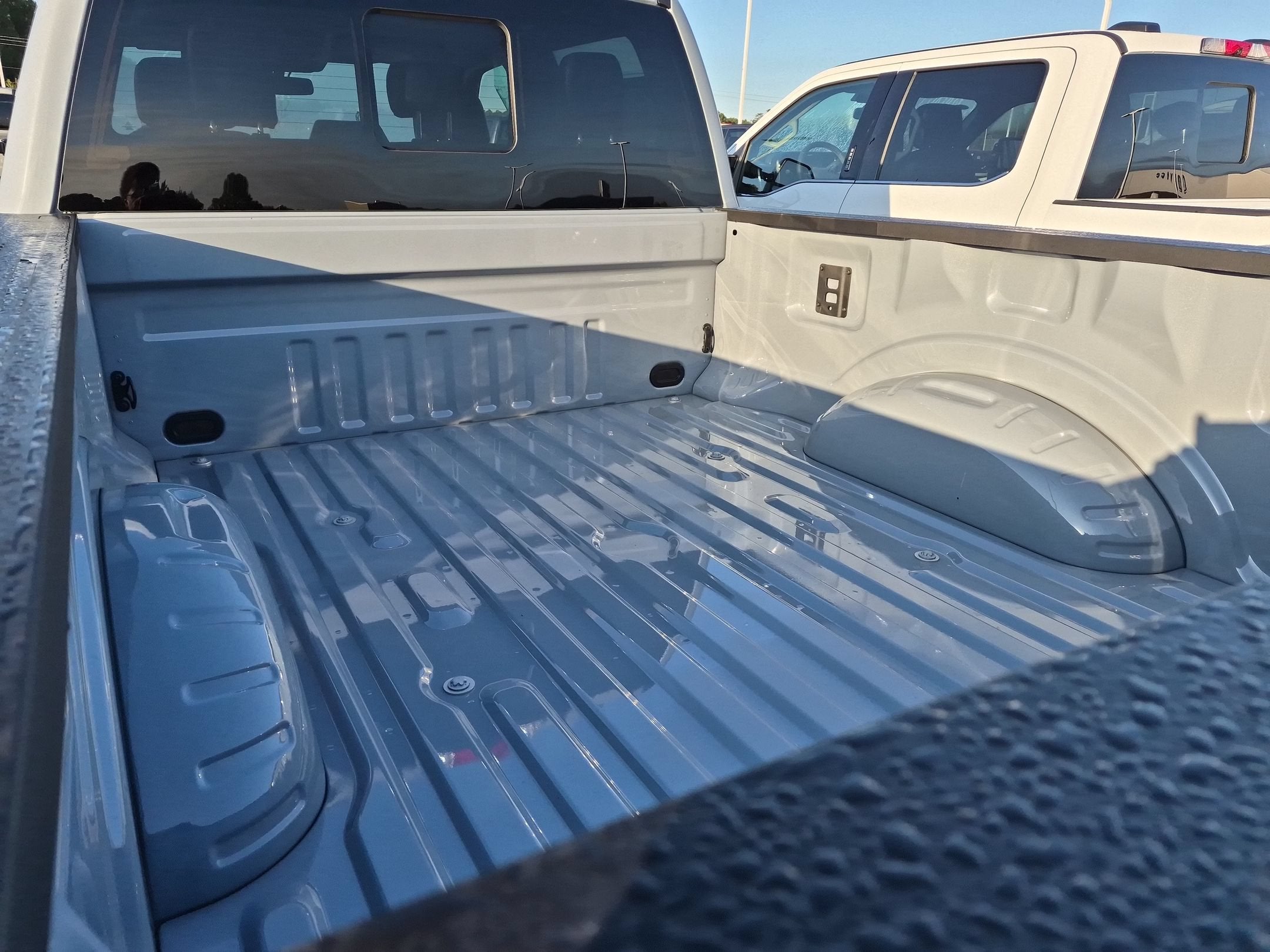 2027 Ford Super Duty F-250 SRW LARIAT