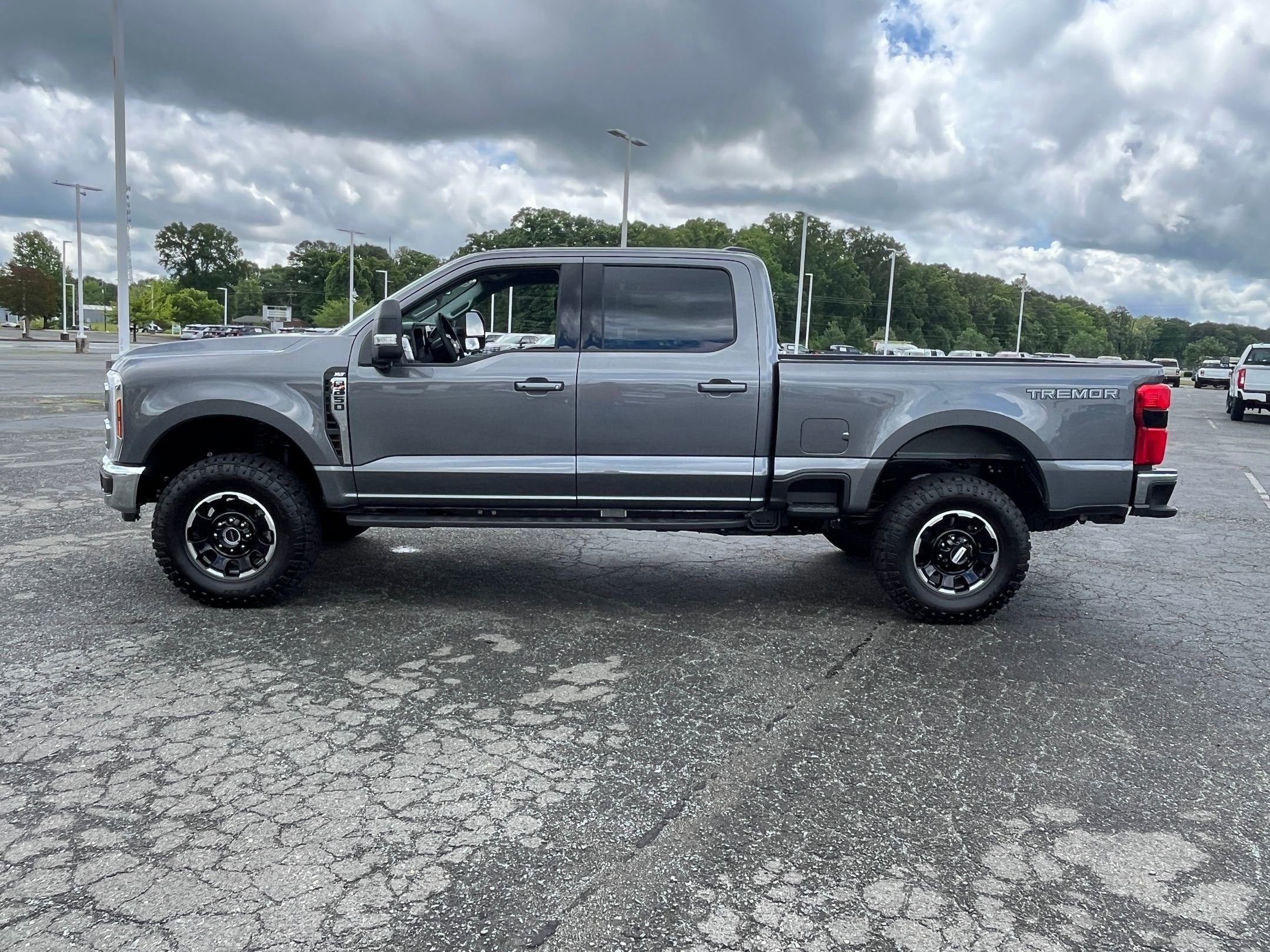 2026 Ford Super Duty F-250 SRW XLT