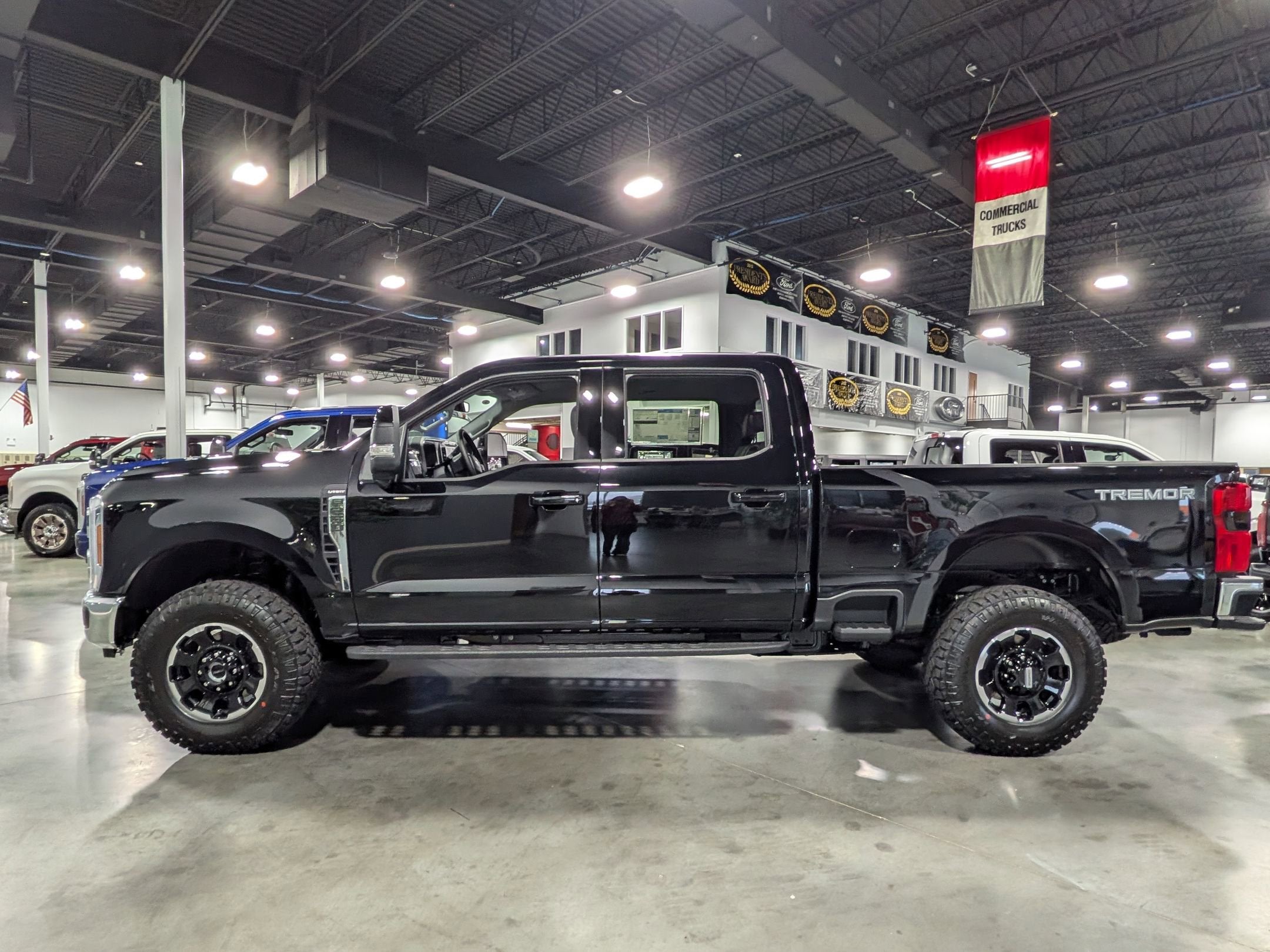 2026 Ford Super Duty F-250 SRW LARIAT