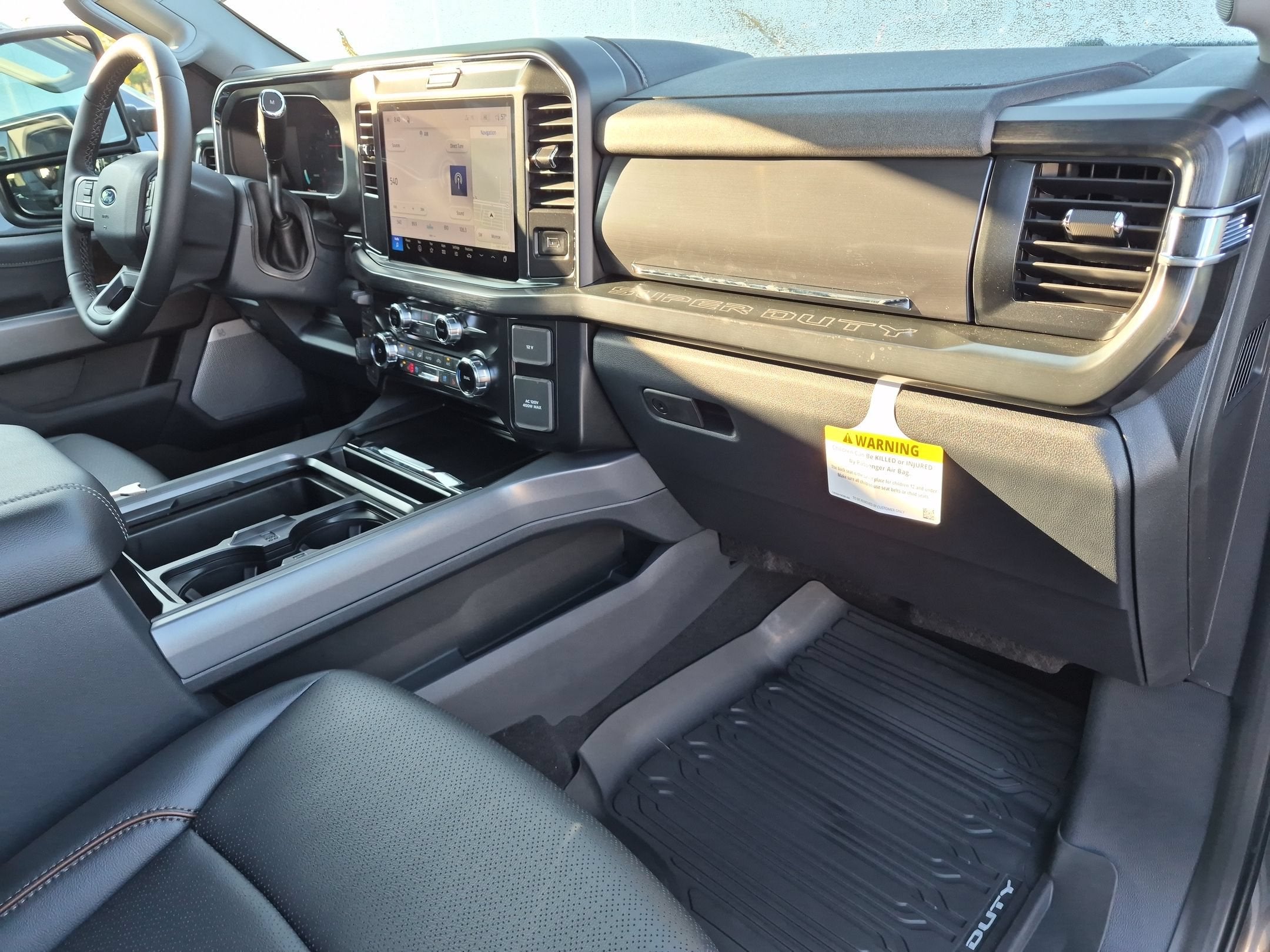 2027 Ford Super Duty F-250 SRW LARIAT