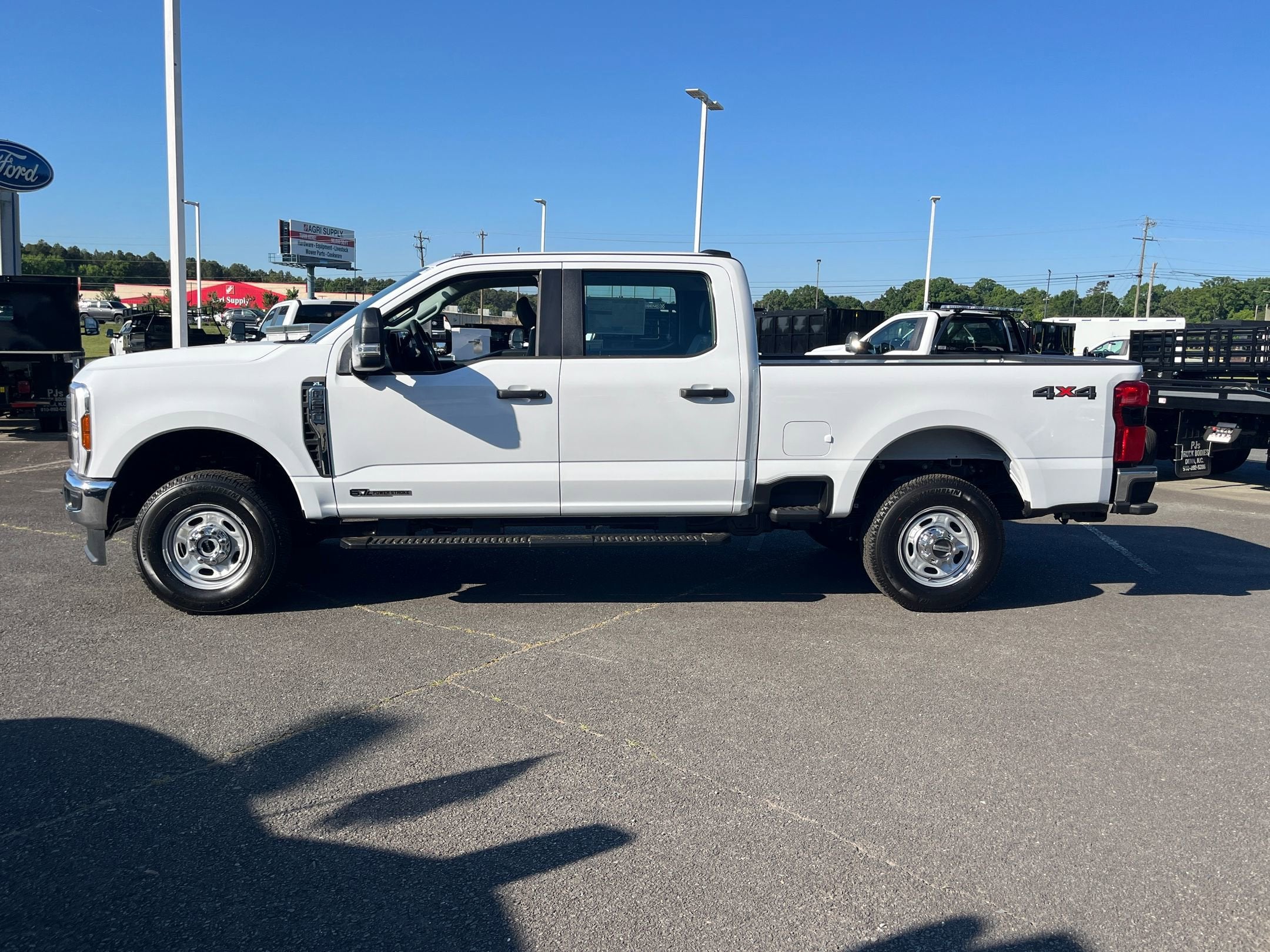 2026 Ford Super Duty F-250 SRW XL