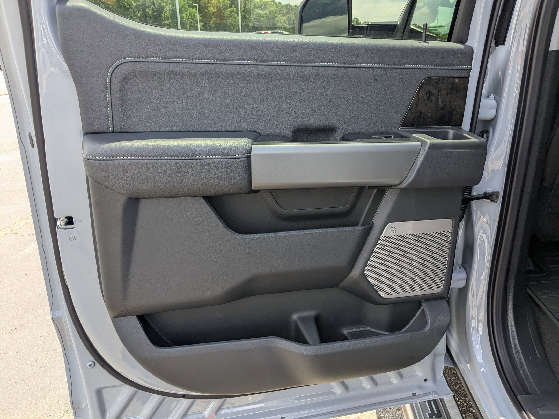 2025 Ford Super Duty F-250 SRW LARIAT