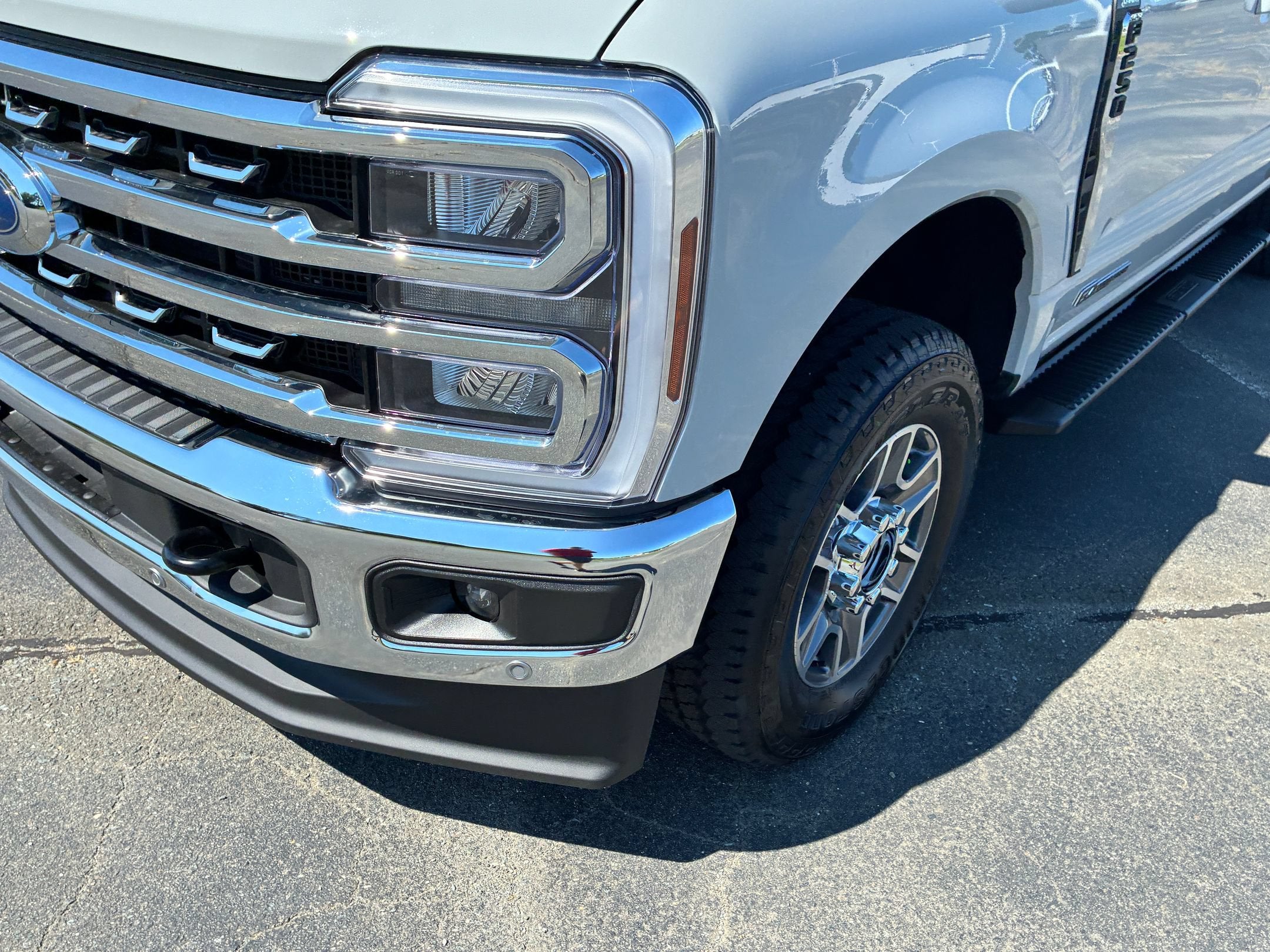 2026 Ford Super Duty F-250 SRW LARIAT