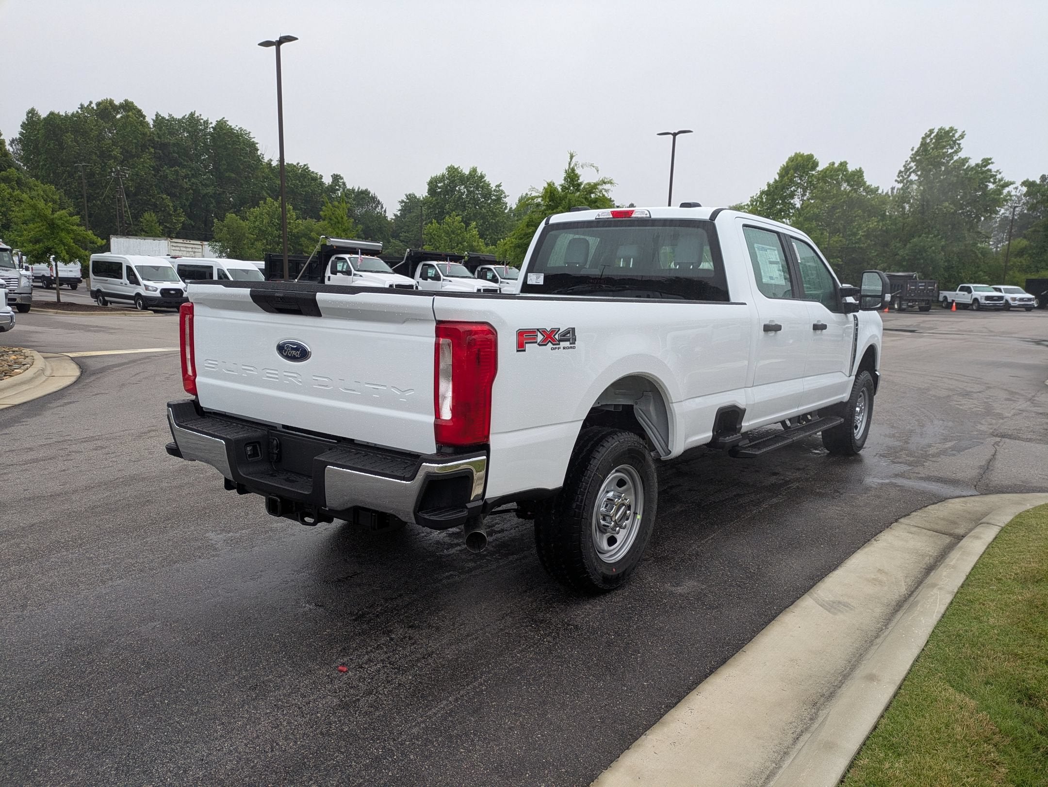 2026 Ford Super Duty F-350 SRW XL