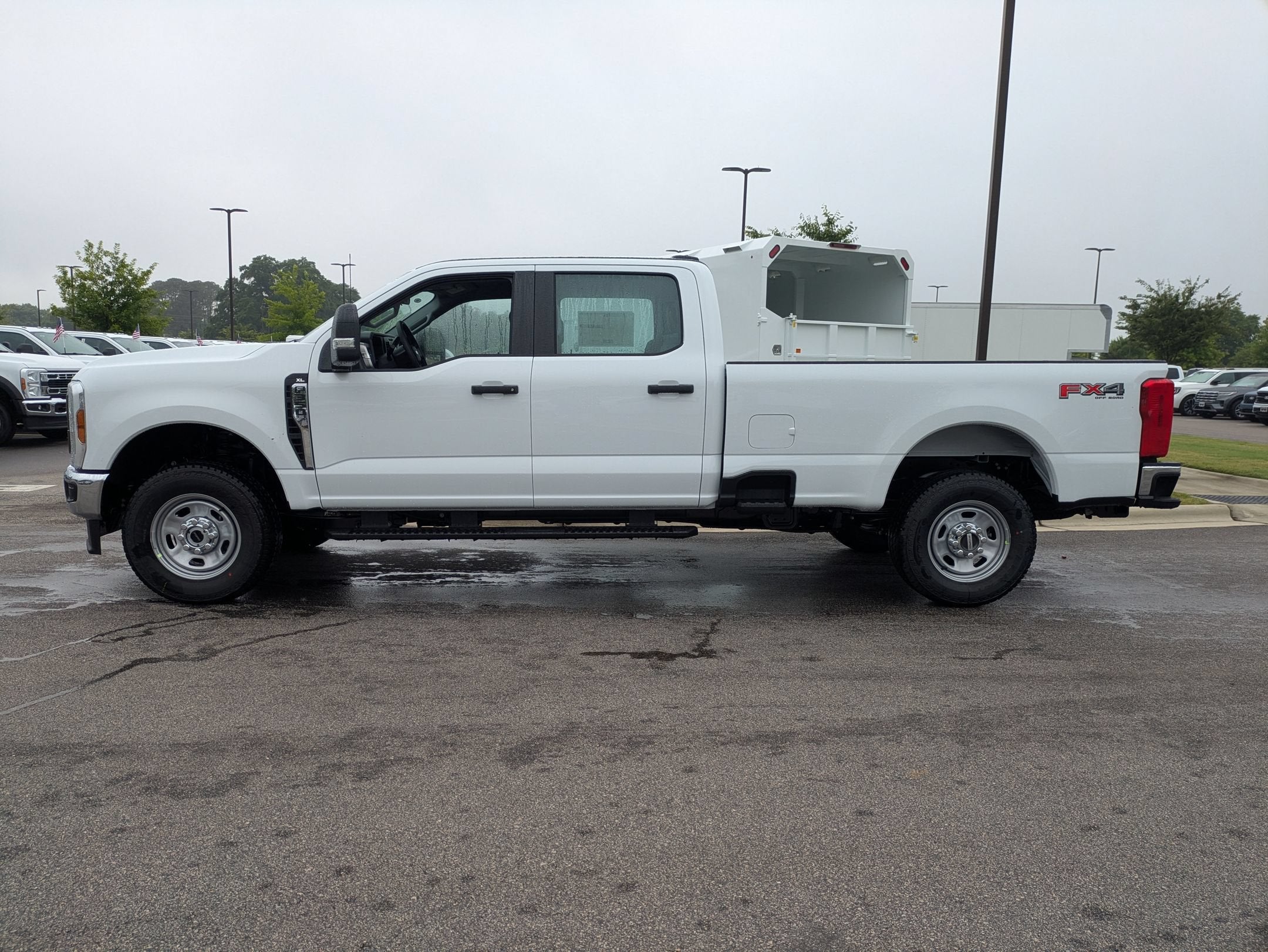 2026 Ford Super Duty F-350 SRW XL