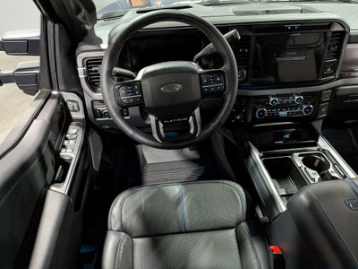 2026 Ford Super Duty F-350 SRW Platinum