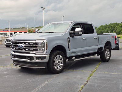 2026 Ford Super Duty F-350 SRW LARIAT