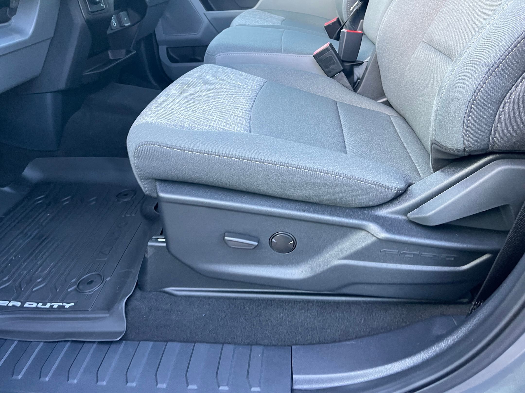 2026 Ford Super Duty F-450 DRW XLT