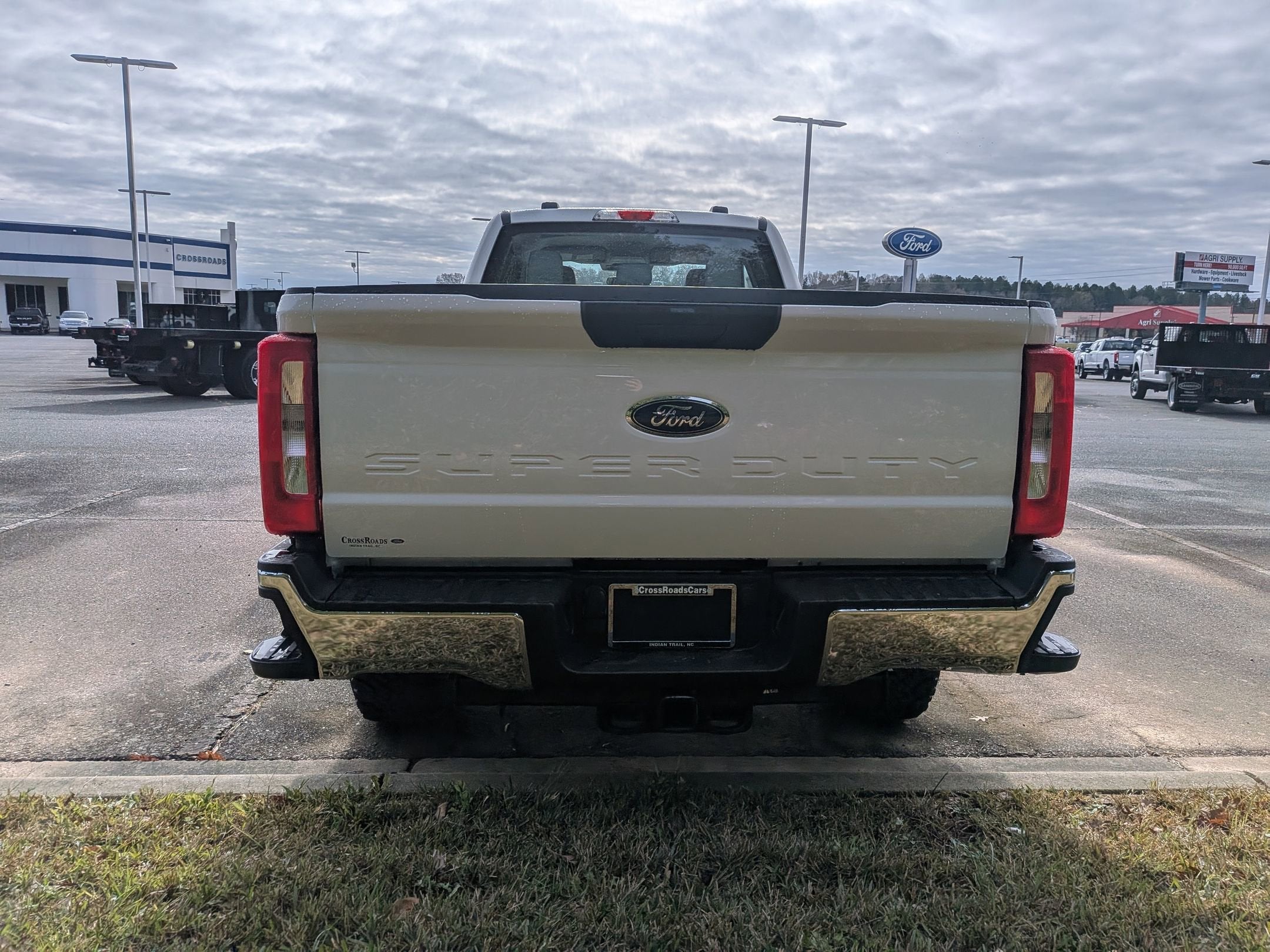 2026 Ford Super Duty F-250 SRW XL