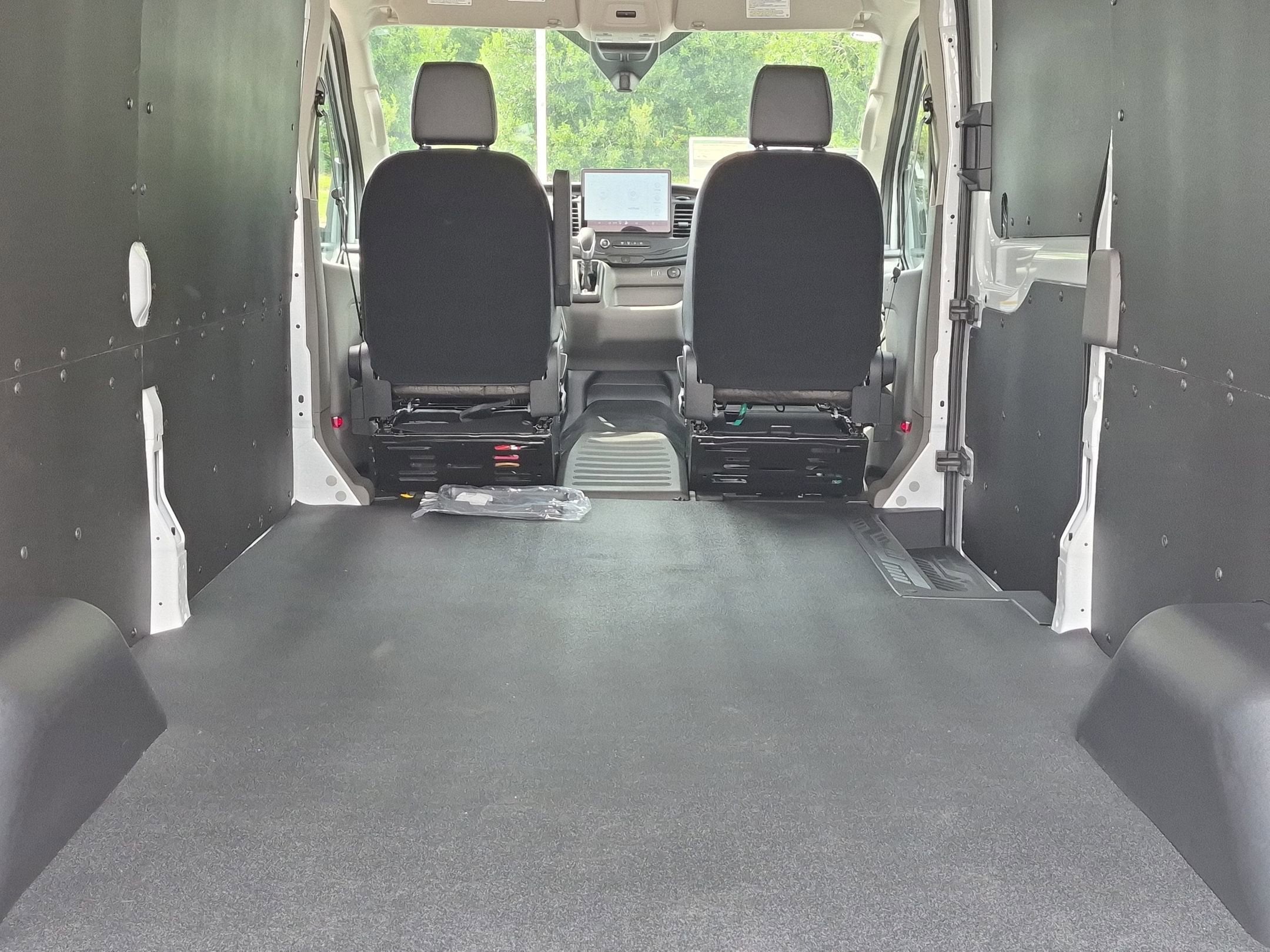 2026 Ford Transit Cargo Van Base