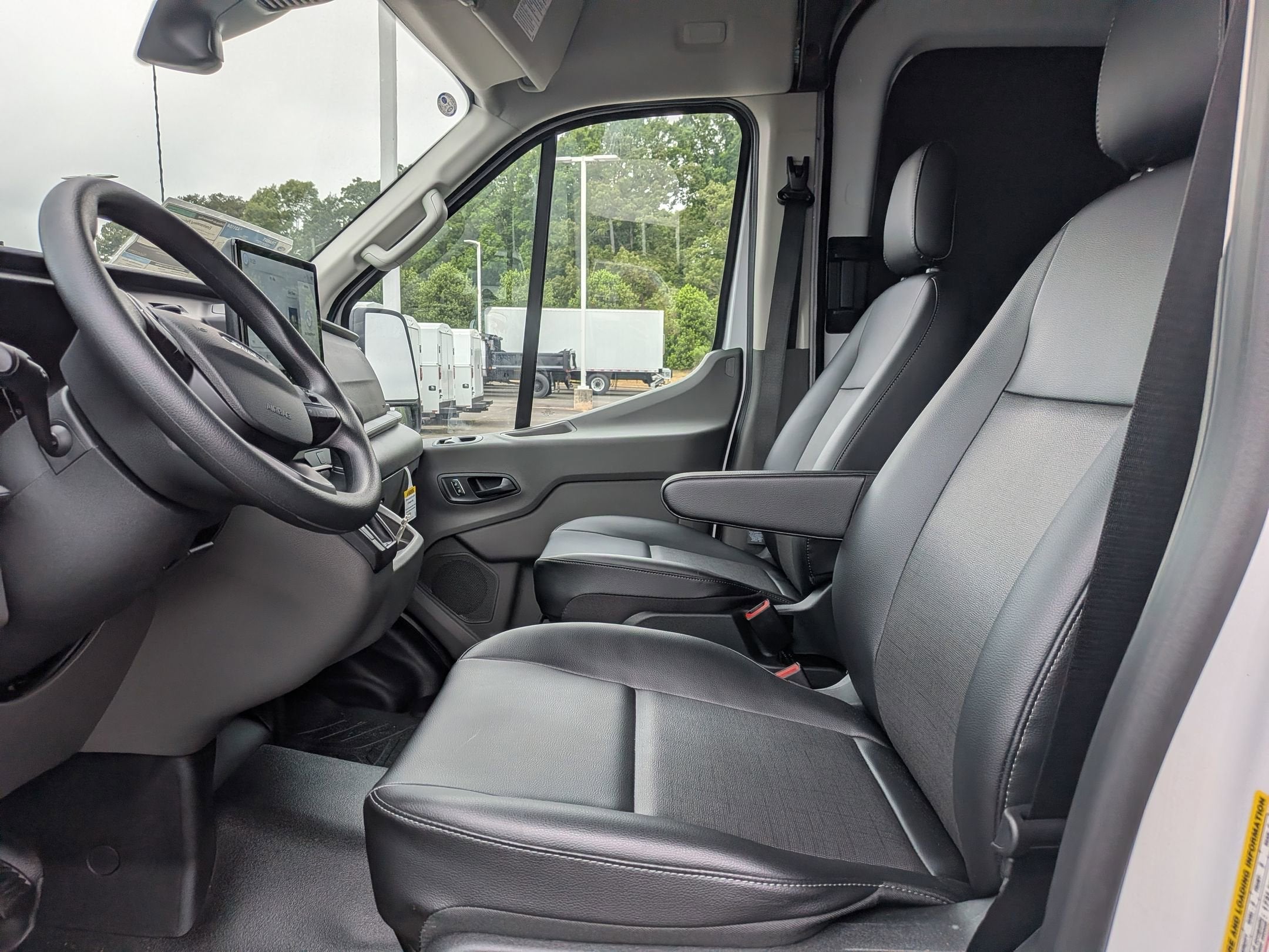 2026 Ford Transit Cargo Van Base