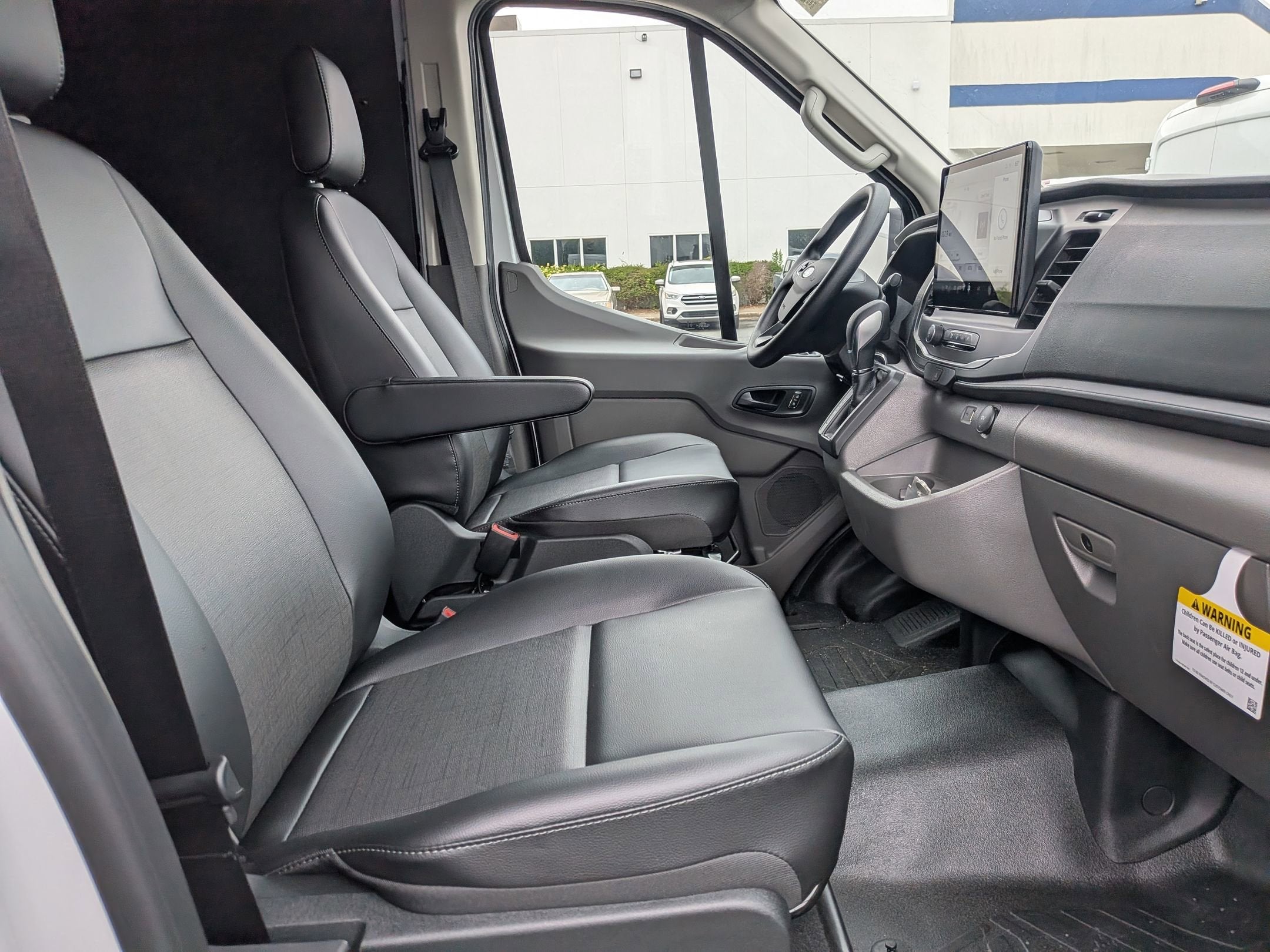 2026 Ford Transit Cargo Van Base