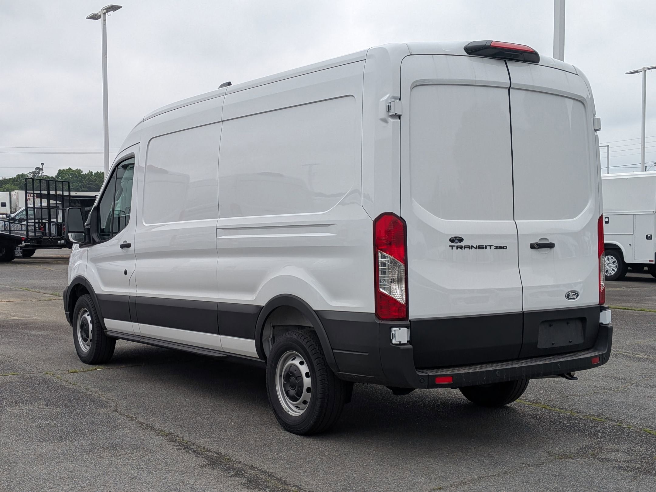 2026 Ford Transit Cargo Van Base
