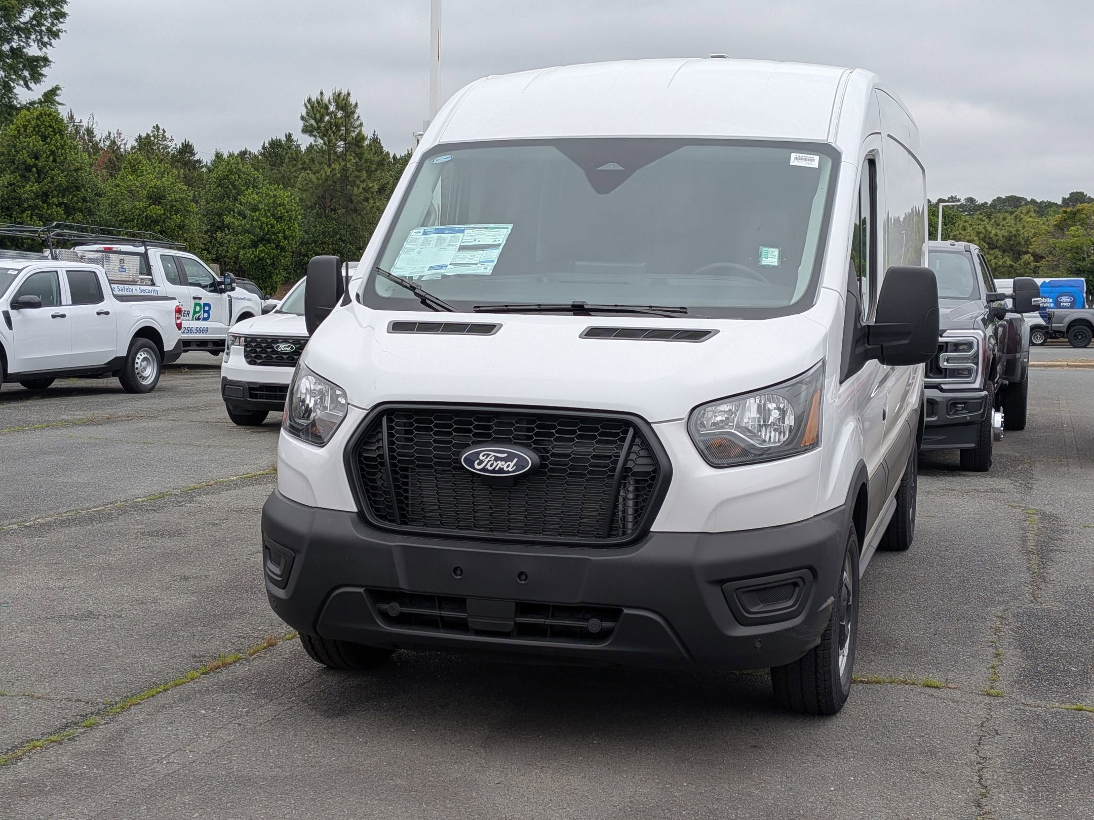 2026 Ford Transit Cargo Van Base