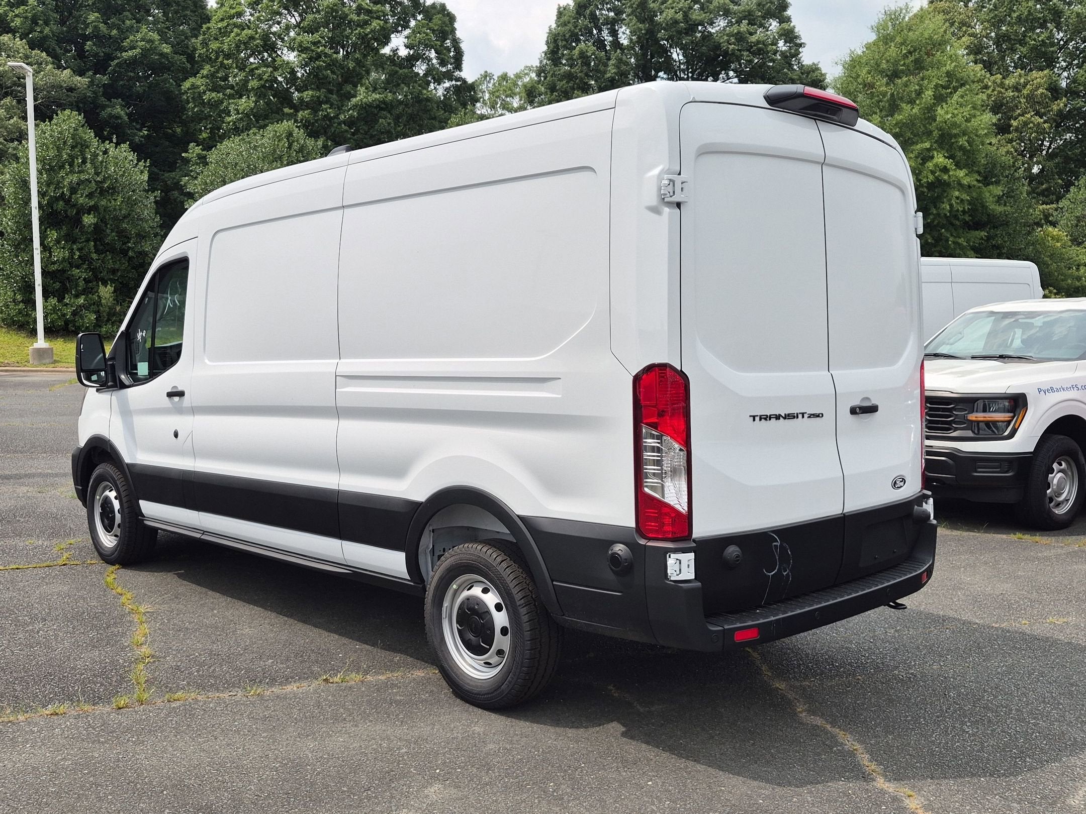 2026 Ford Transit Cargo Van Base