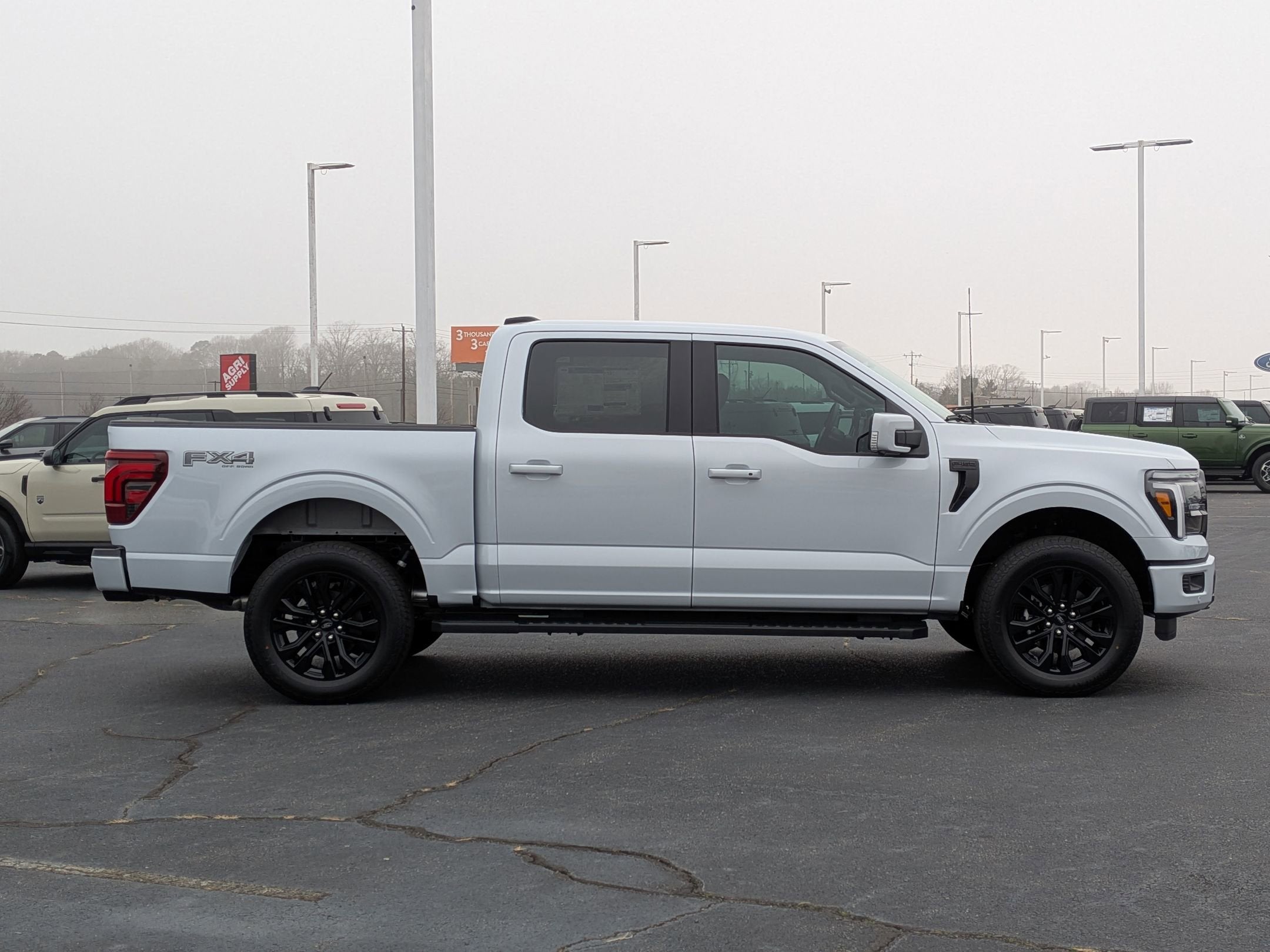 2025 Ford F-150 LARIAT