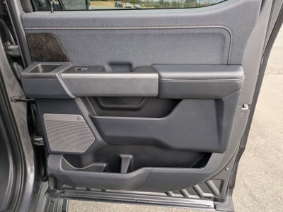 2023 Ford F-150 Lightning LARIAT