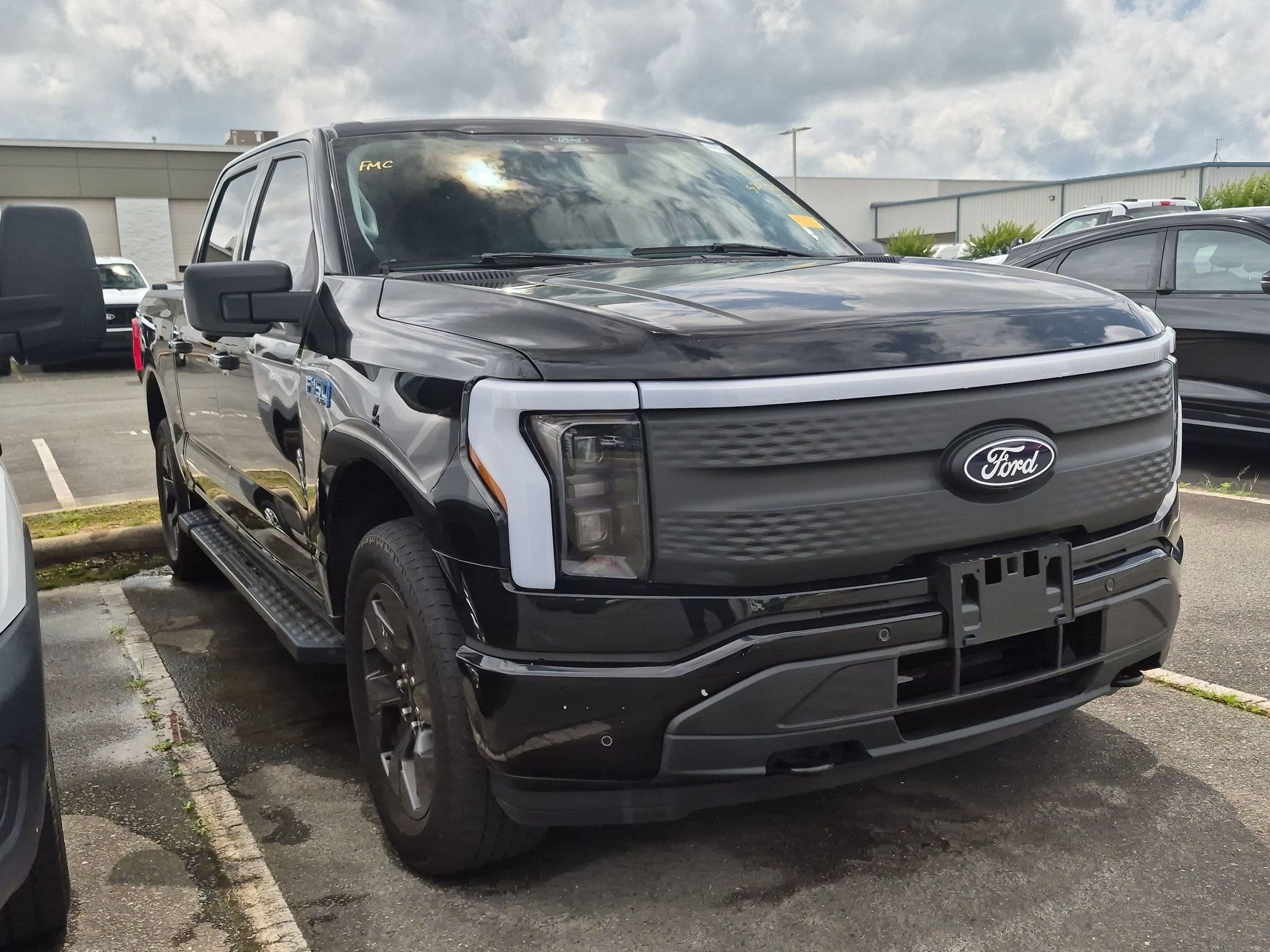 2024 Ford F-150 Lightning Flash