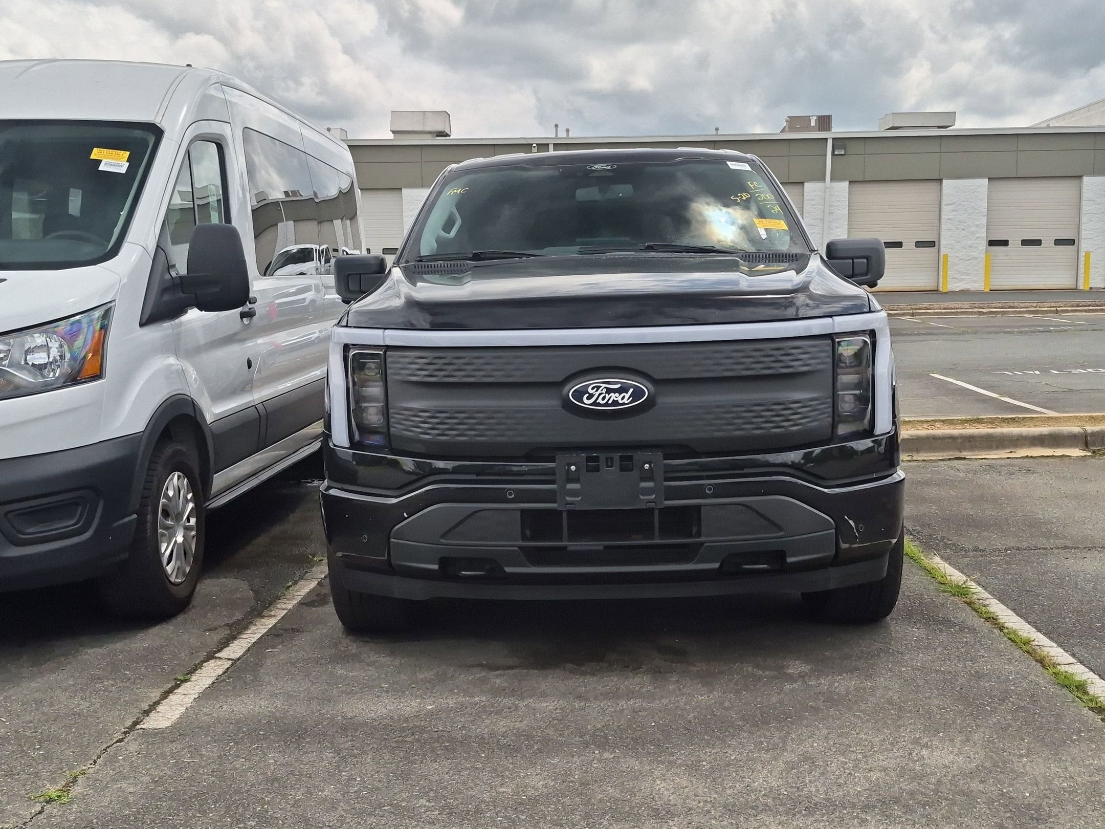2024 Ford F-150 Lightning Flash