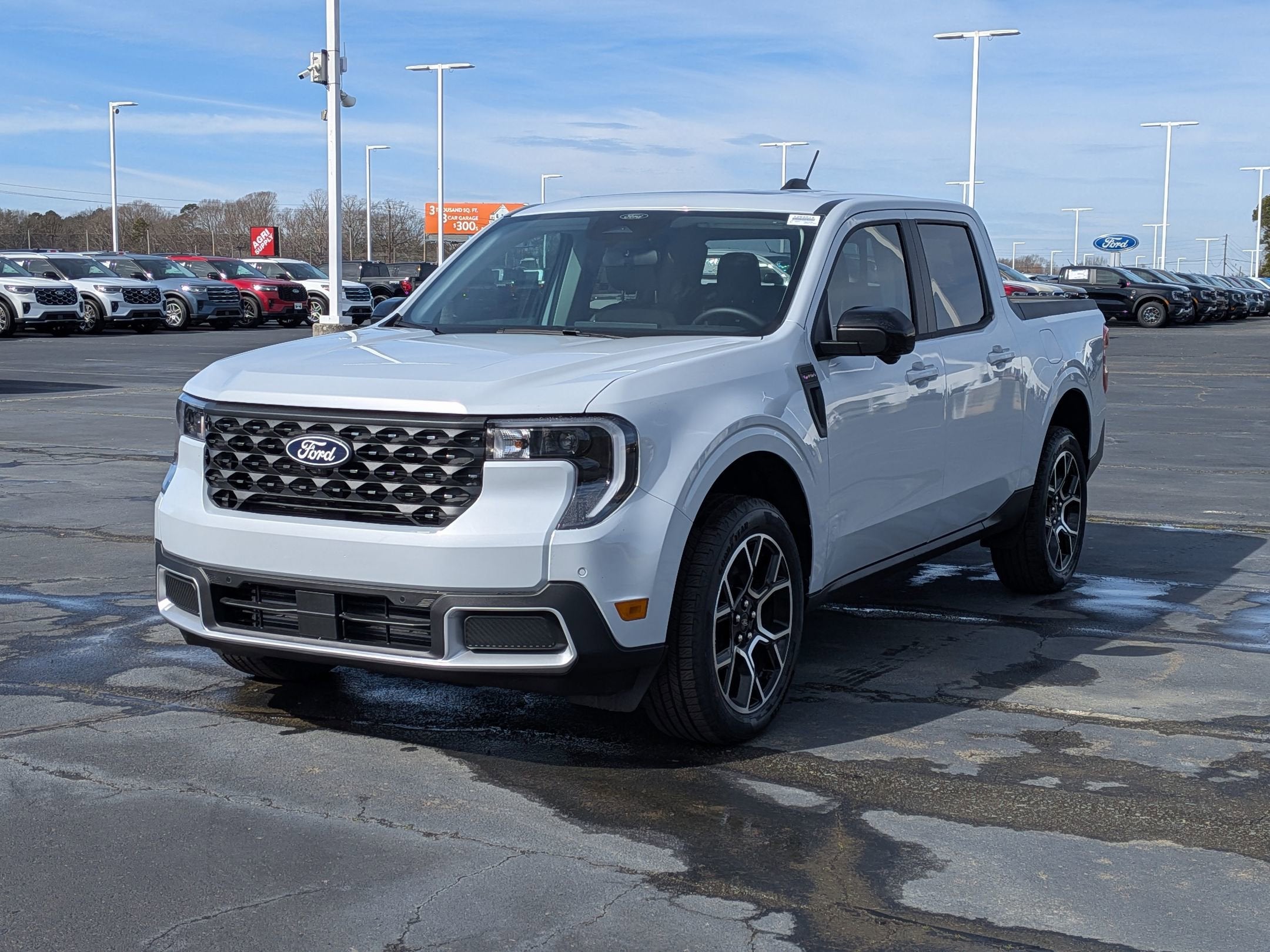 2026 Ford Maverick LARIAT