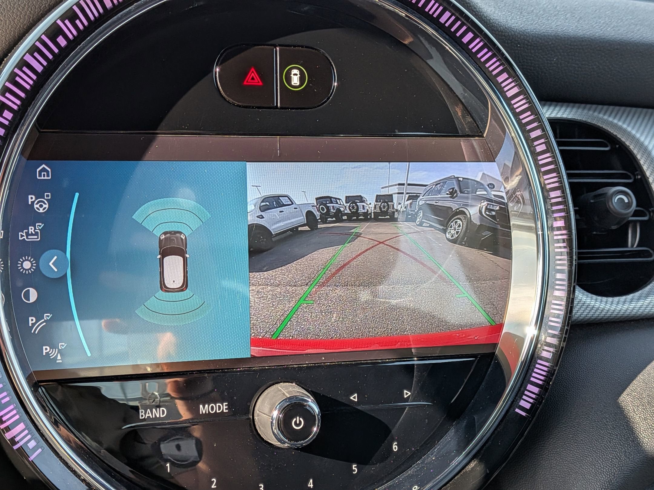 2023 MINI Hardtop 2 Door Cooper SE Signature