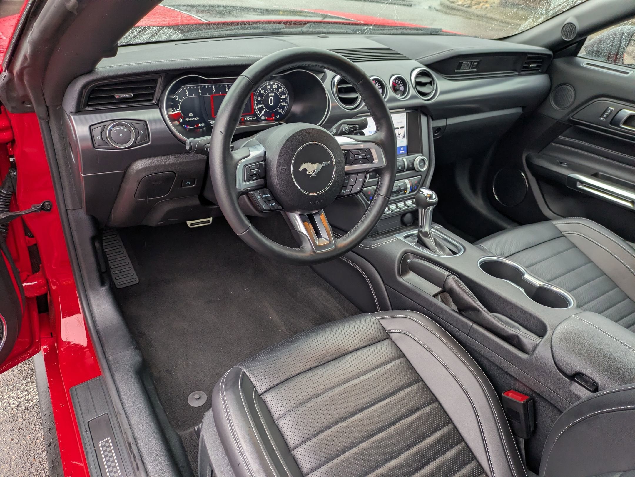 2022 Ford Mustang Mach 1