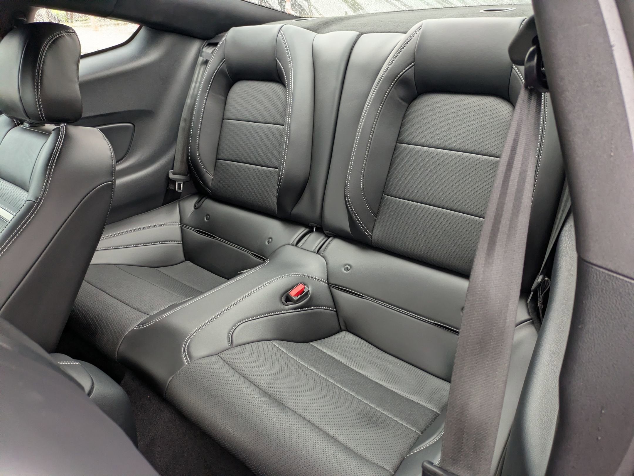 2022 Ford Mustang Mach 1