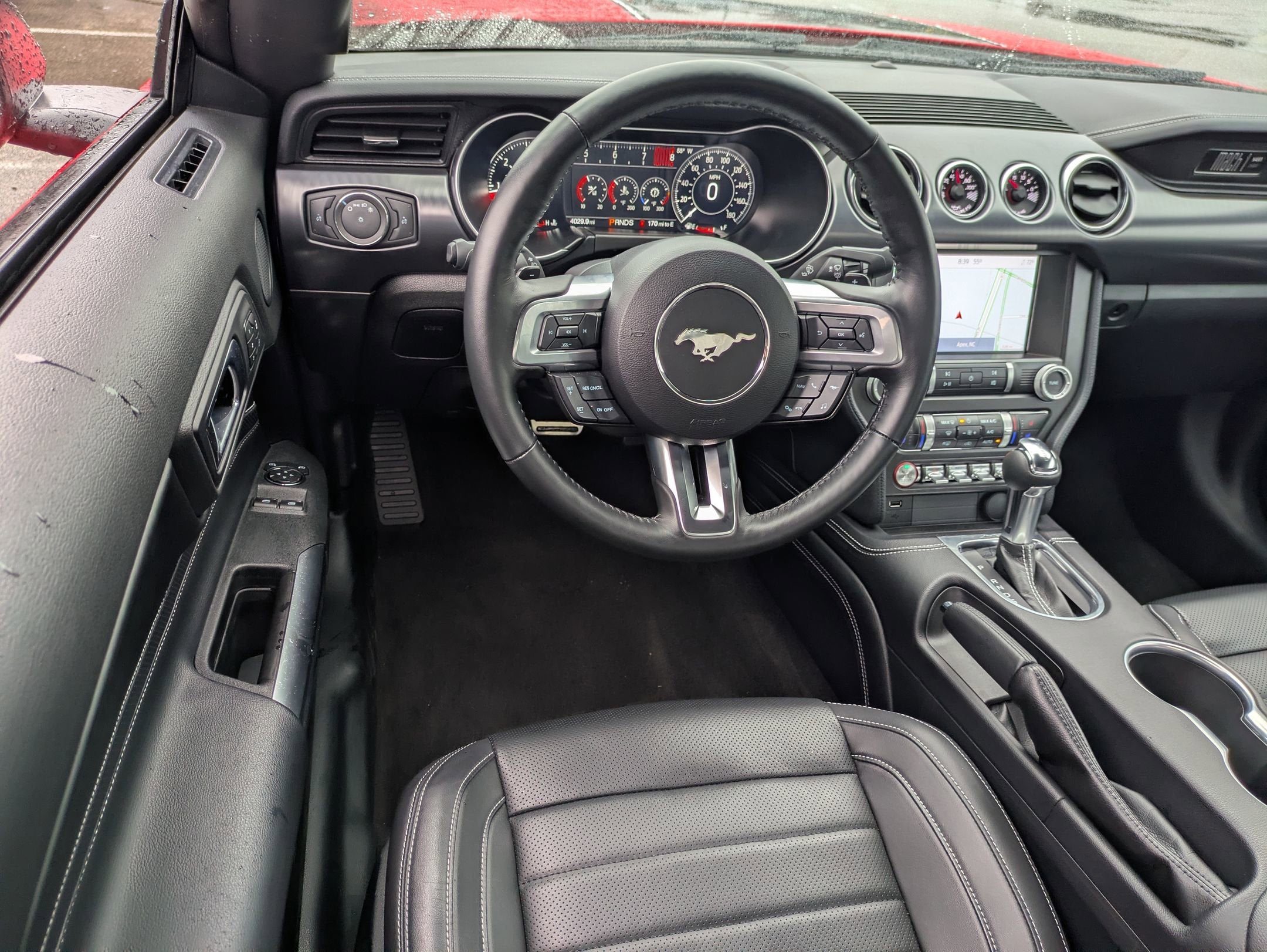 2022 Ford Mustang Mach 1