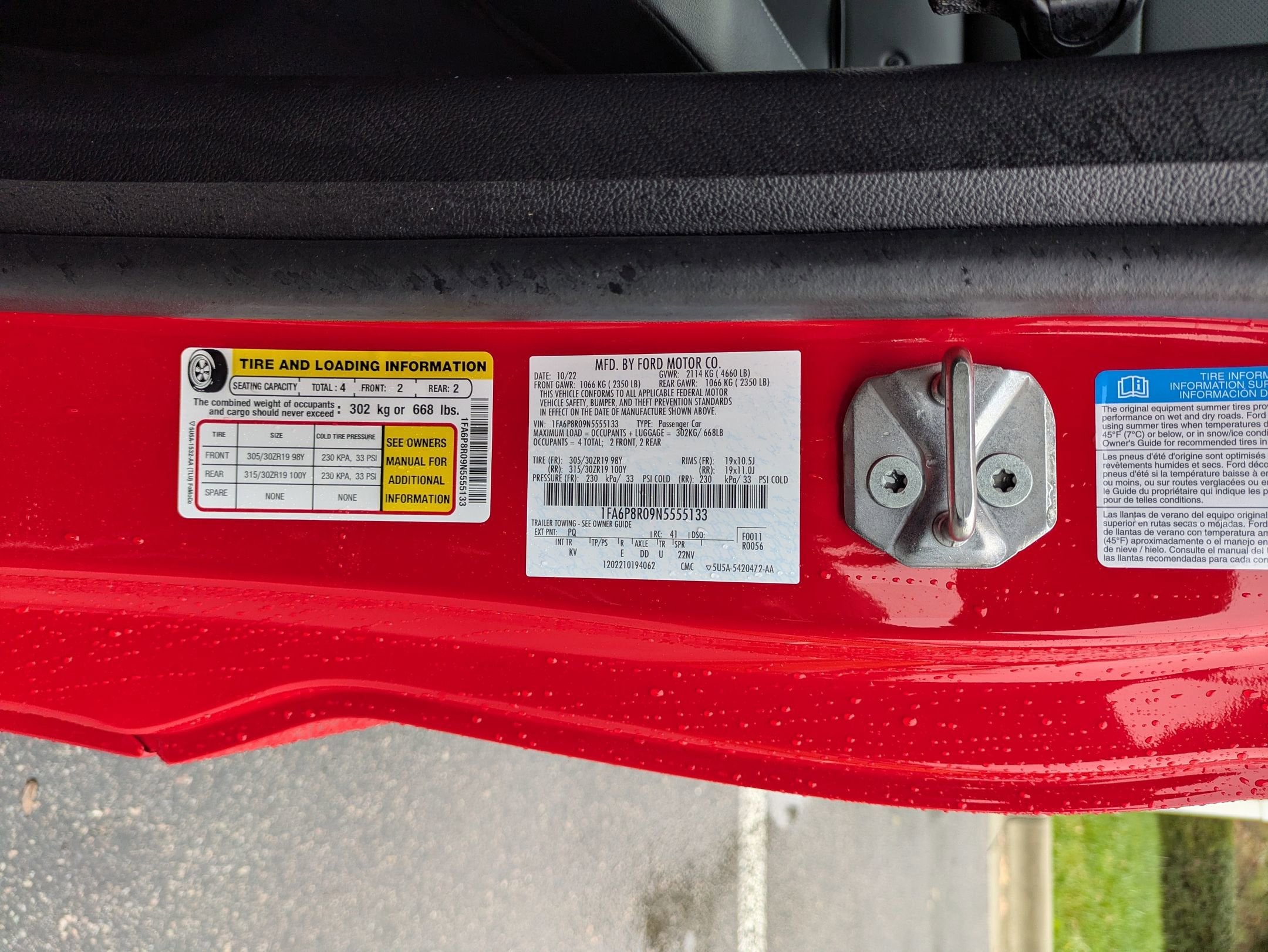 2022 Ford Mustang Mach 1