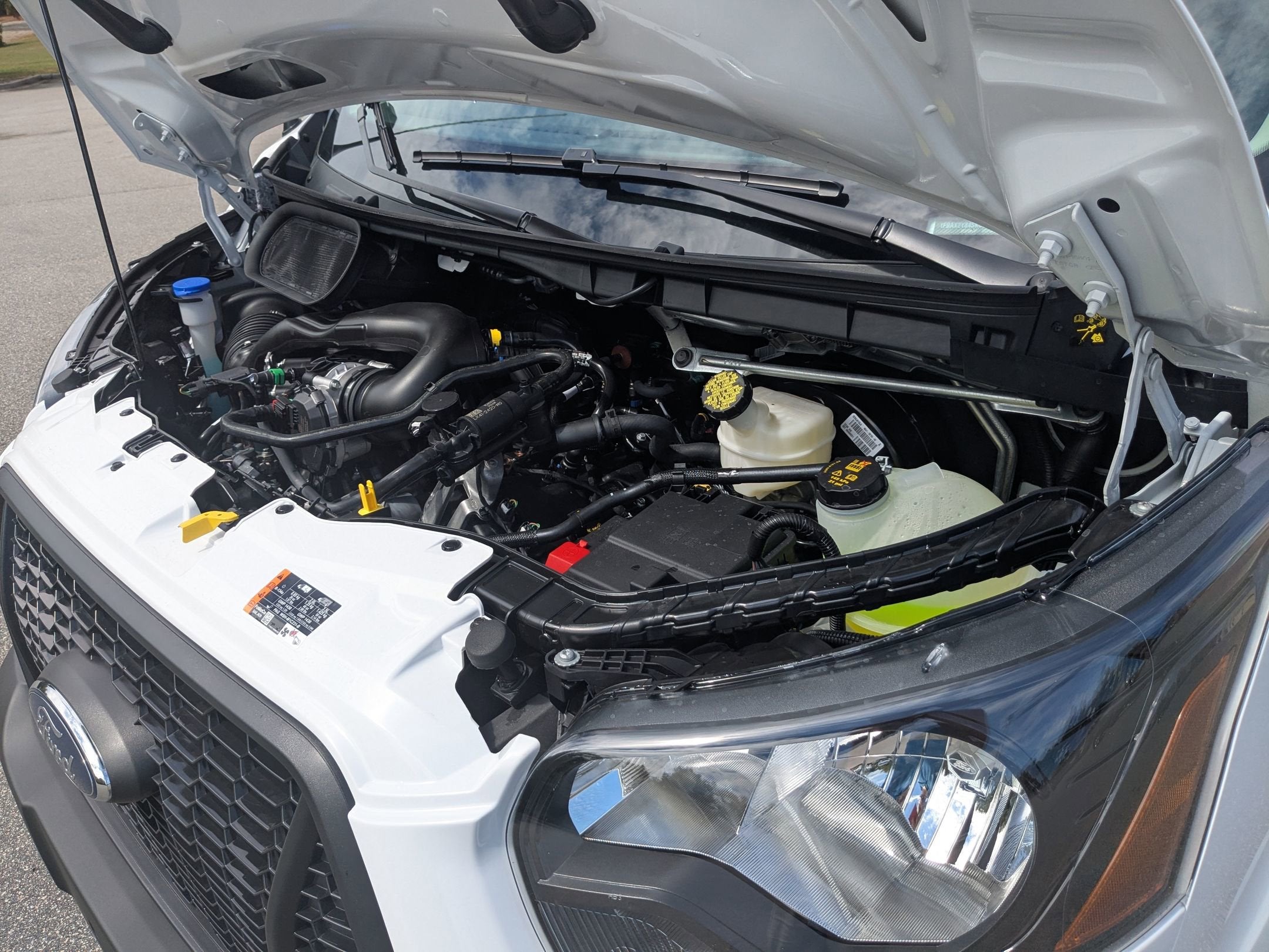 2025 Ford Transit Passenger Wagon XL