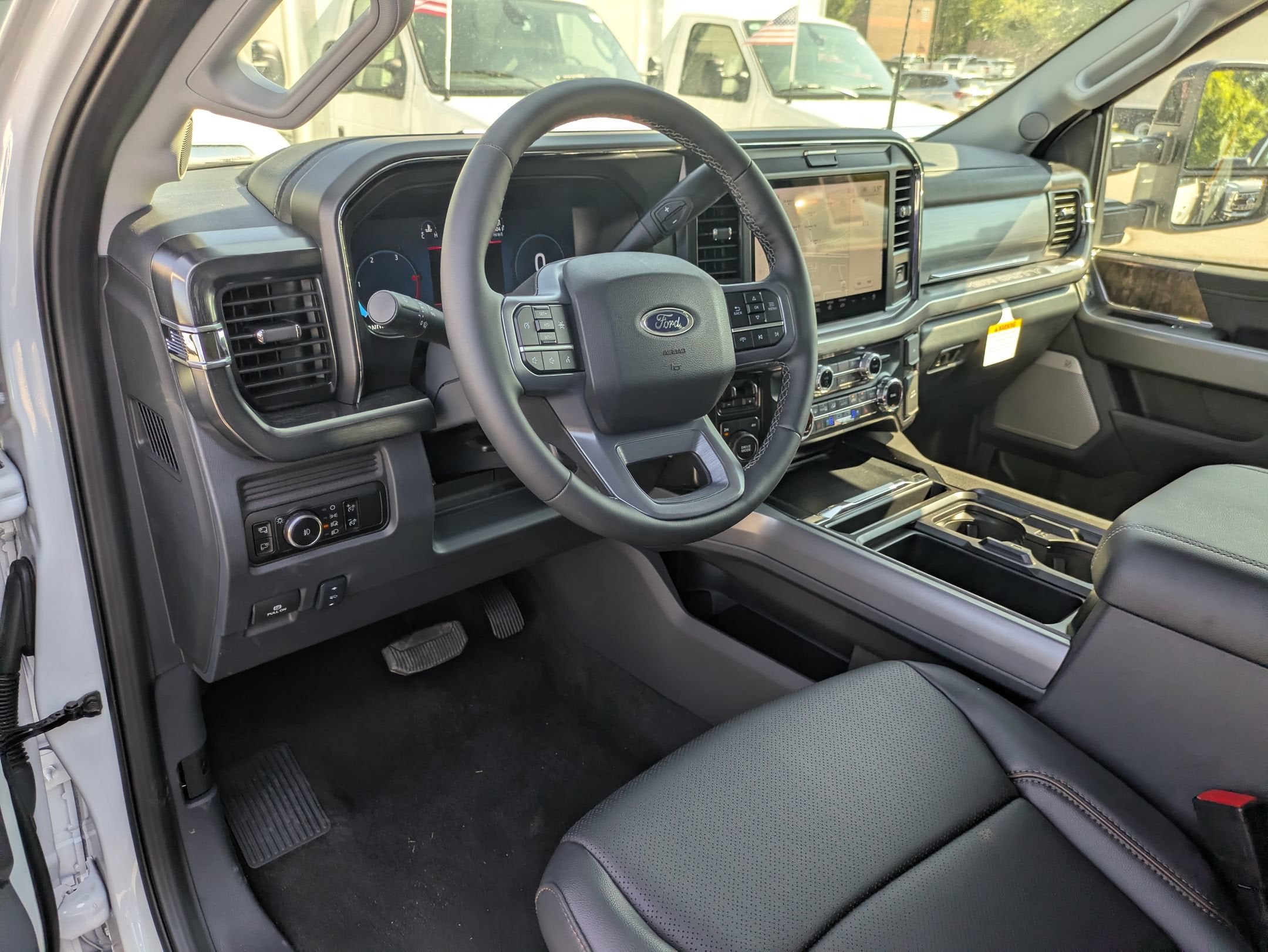 2026 Ford Super Duty F-450 DRW LARIAT