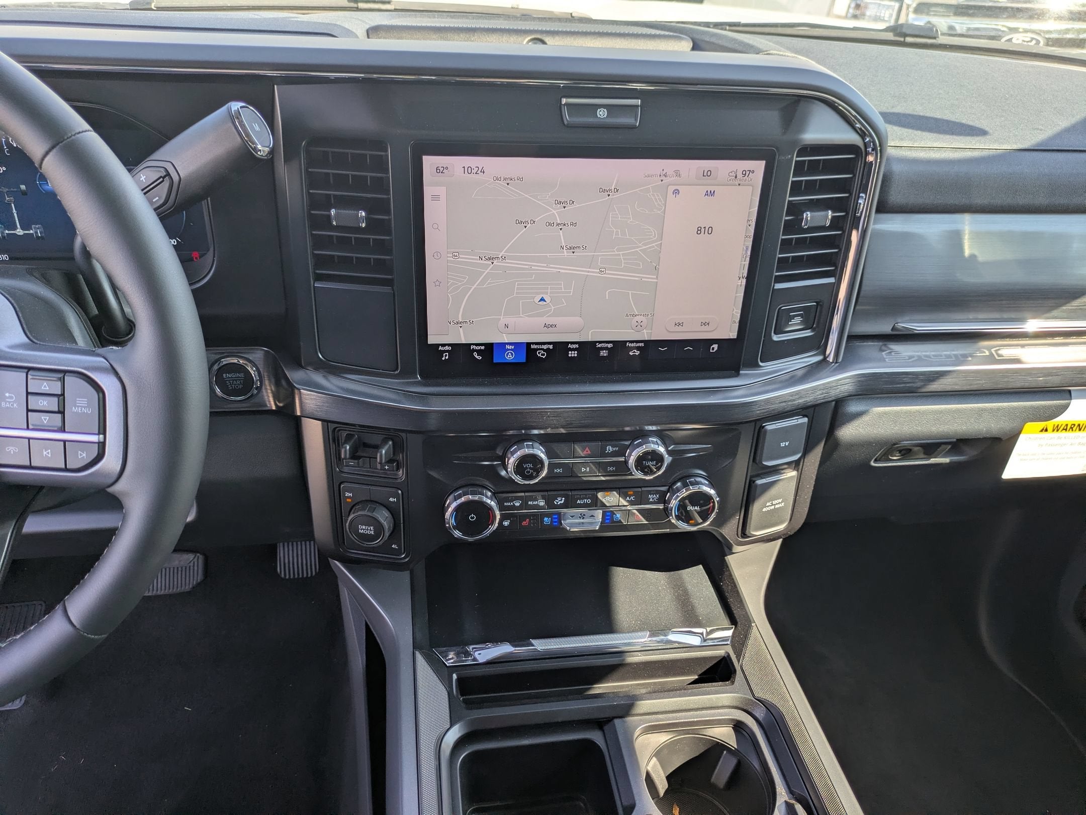 2026 Ford Super Duty F-450 DRW LARIAT